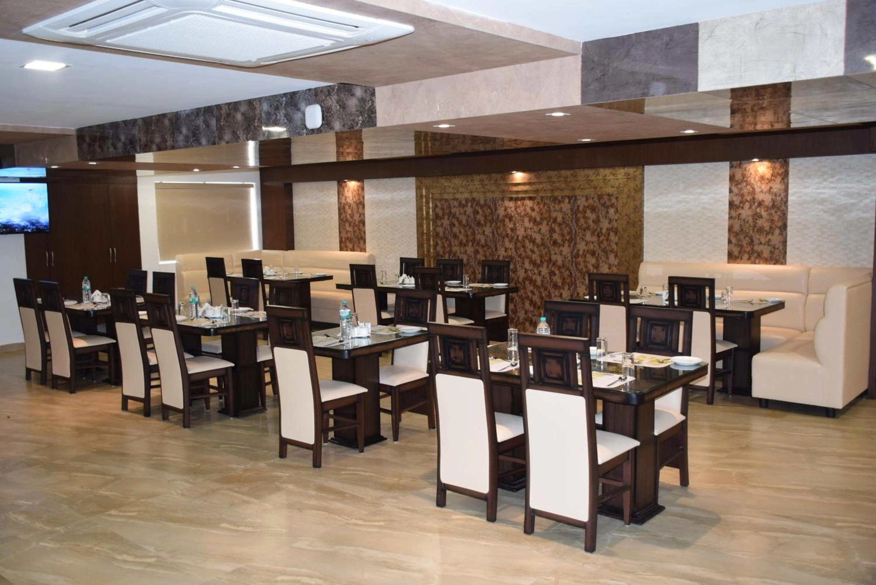 Restaurant/places to eat in Hotel Star Palace - Rameswaram Tamil Nadu