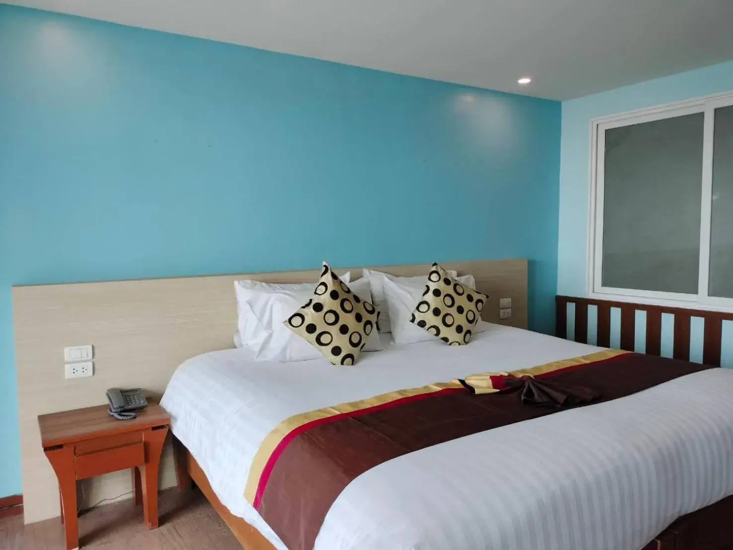 Bed in Saisawan Beach Luxury Hotel Bed in Saisawan Beach Luxury Hotel