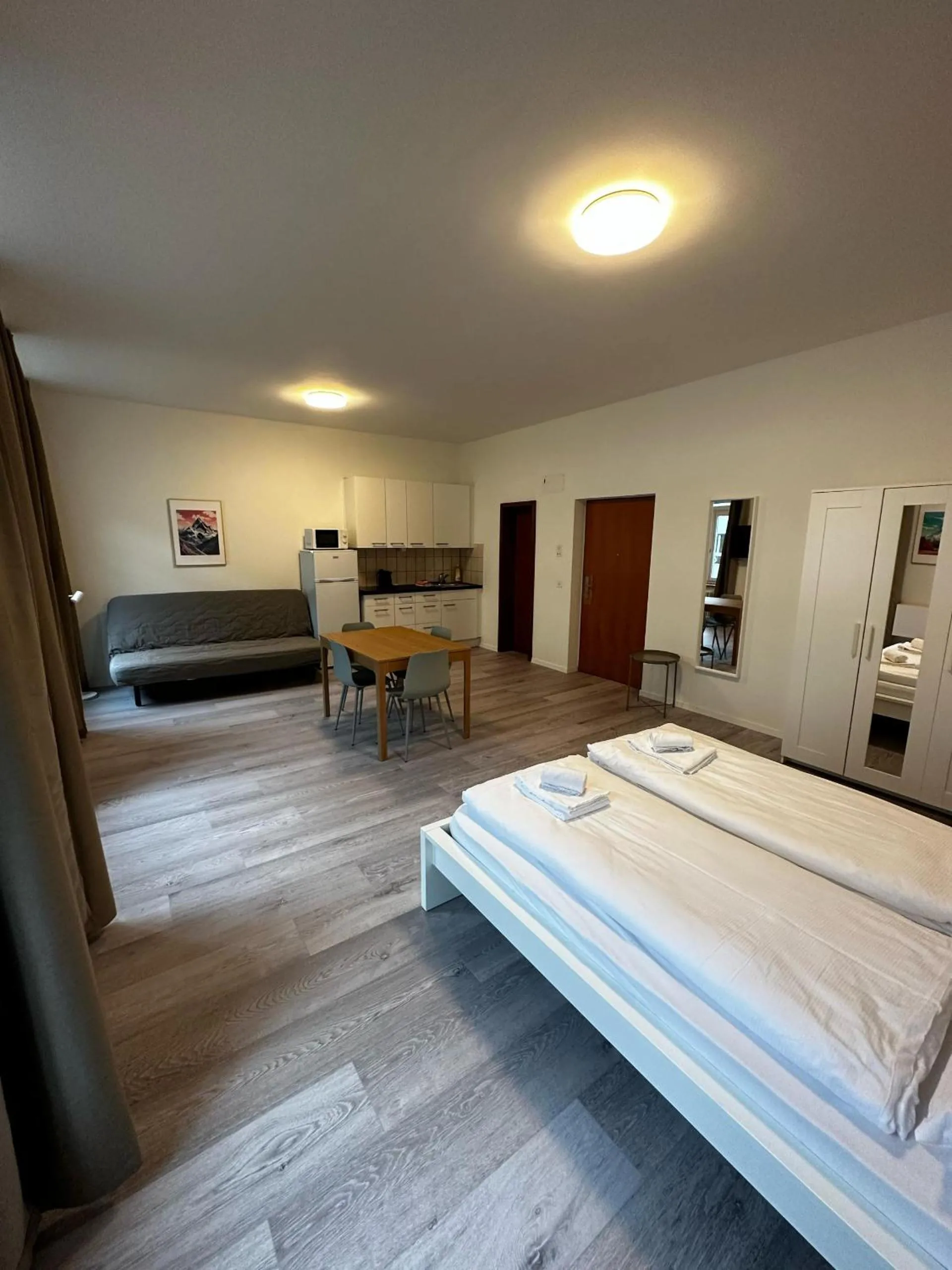 Bed in HITrental Seefeld - Kreuzstrasse Apartments
