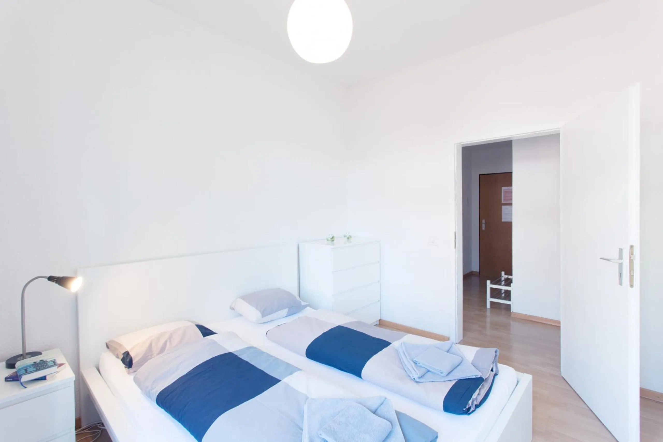 Bed in HITrental Seefeld - Kreuzstrasse Apartments