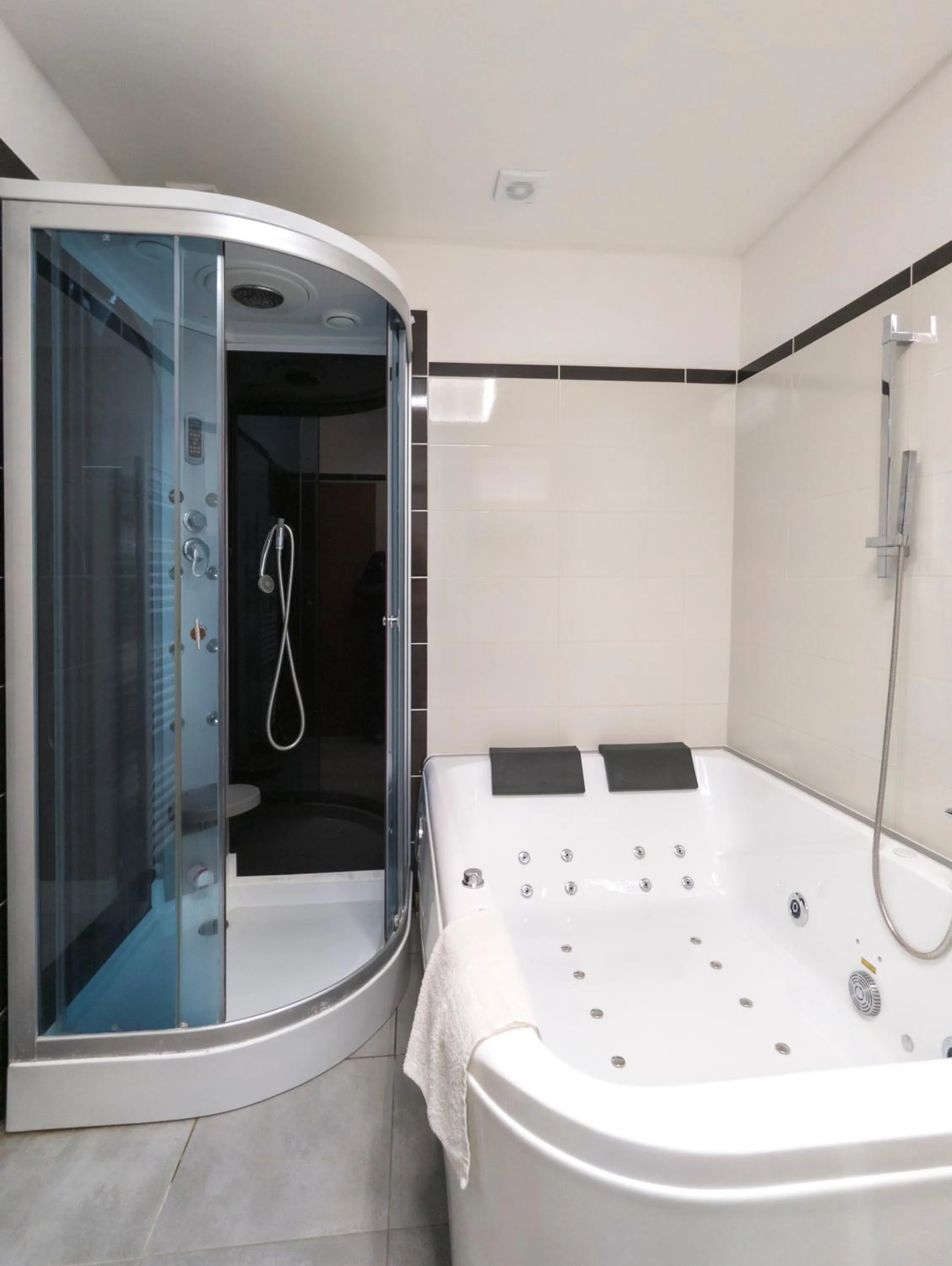 Hot Tub in Panská sýpka