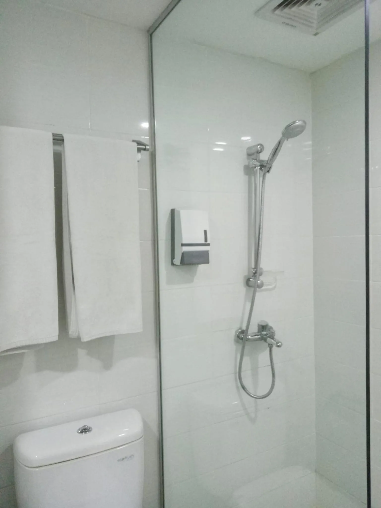 Bathroom in The K Hotel