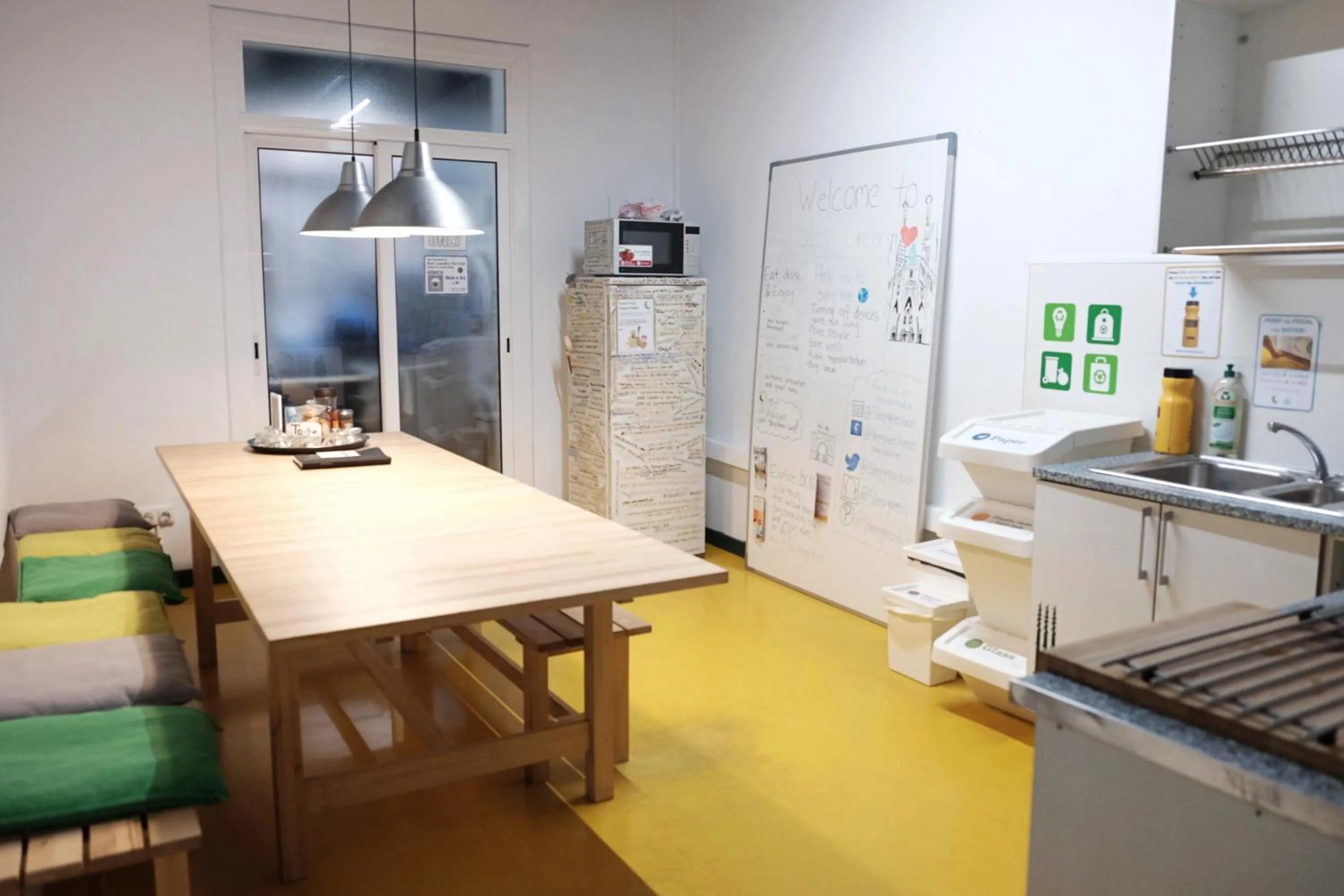 Sleep Green - Certified Eco Youth Hostel