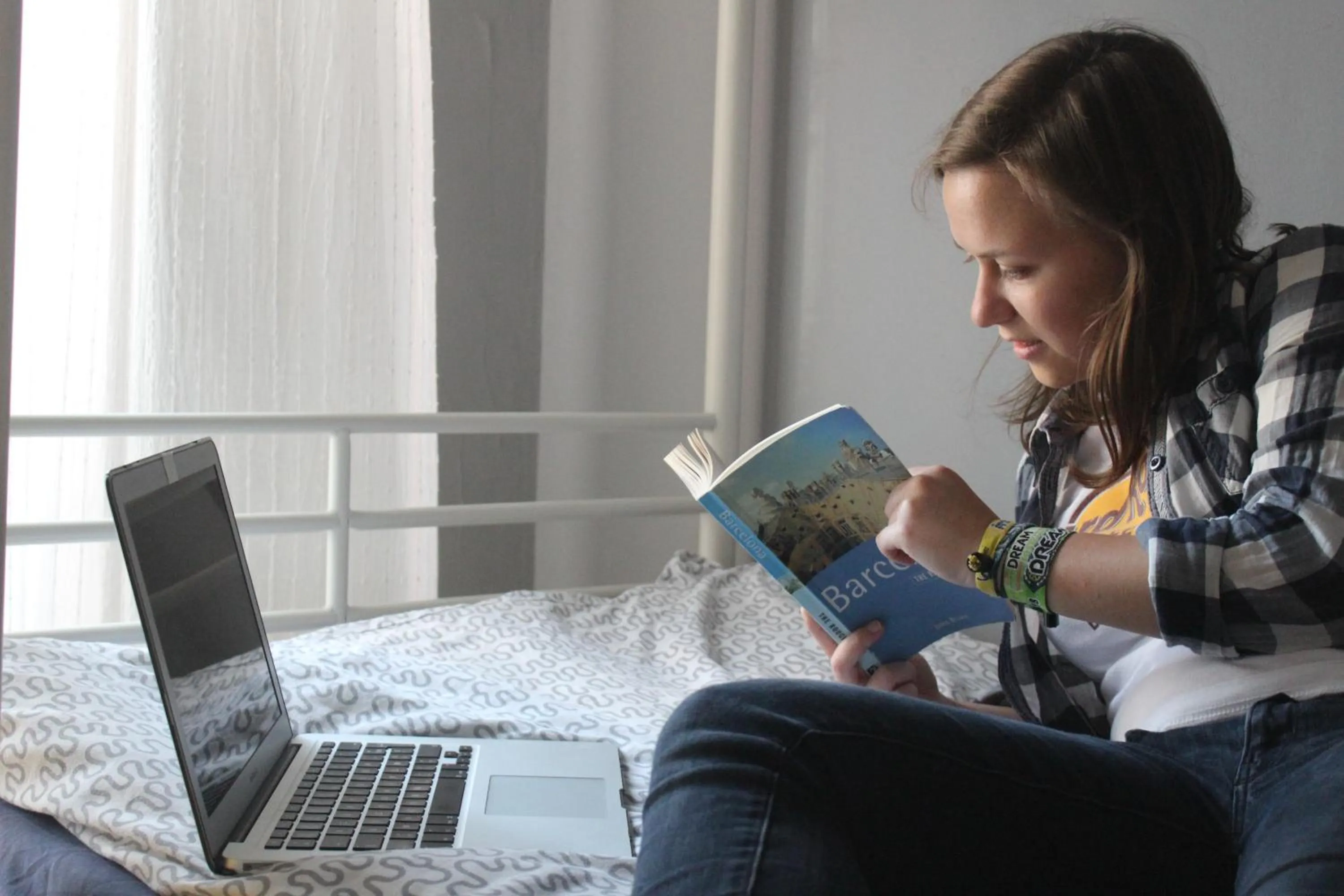 Bedroom in Sleep Green - Certified Eco Youth Hostel
