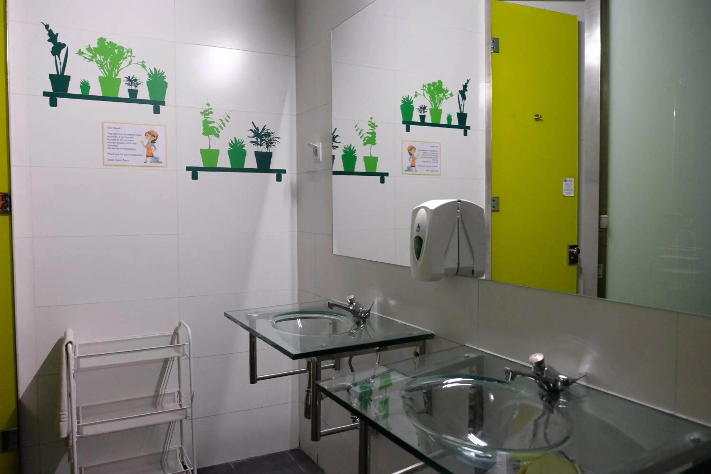 Sleep Green - Certified Eco Youth Hostel