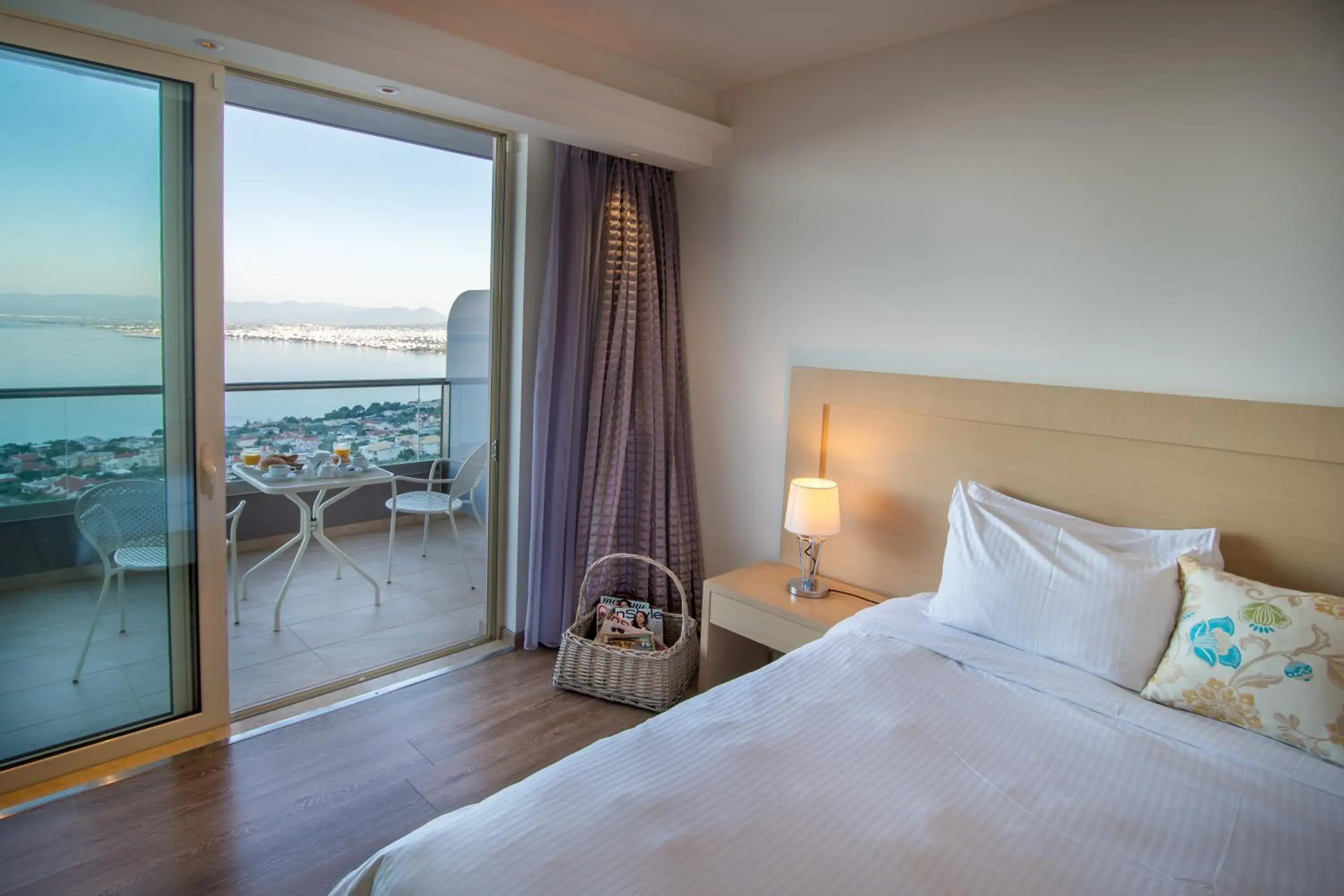 Deluxe Double Room with Panoramic Sea View - single occupancy in Belvedere Hotel Deluxe Double Room with Panoramic Sea View - single occupancy in Belvedere Hotel
