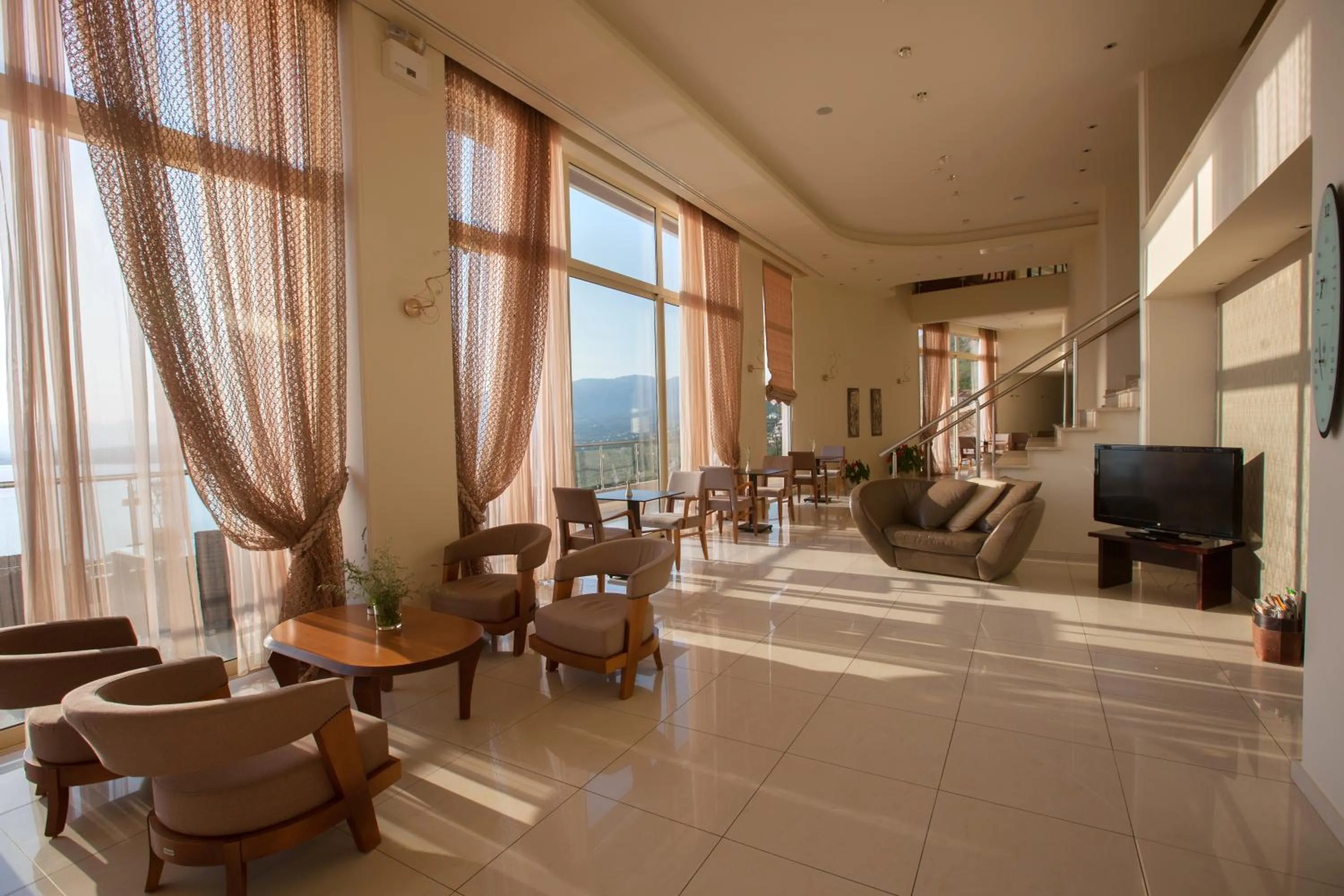 Facade/entrance in Belvedere Hotel