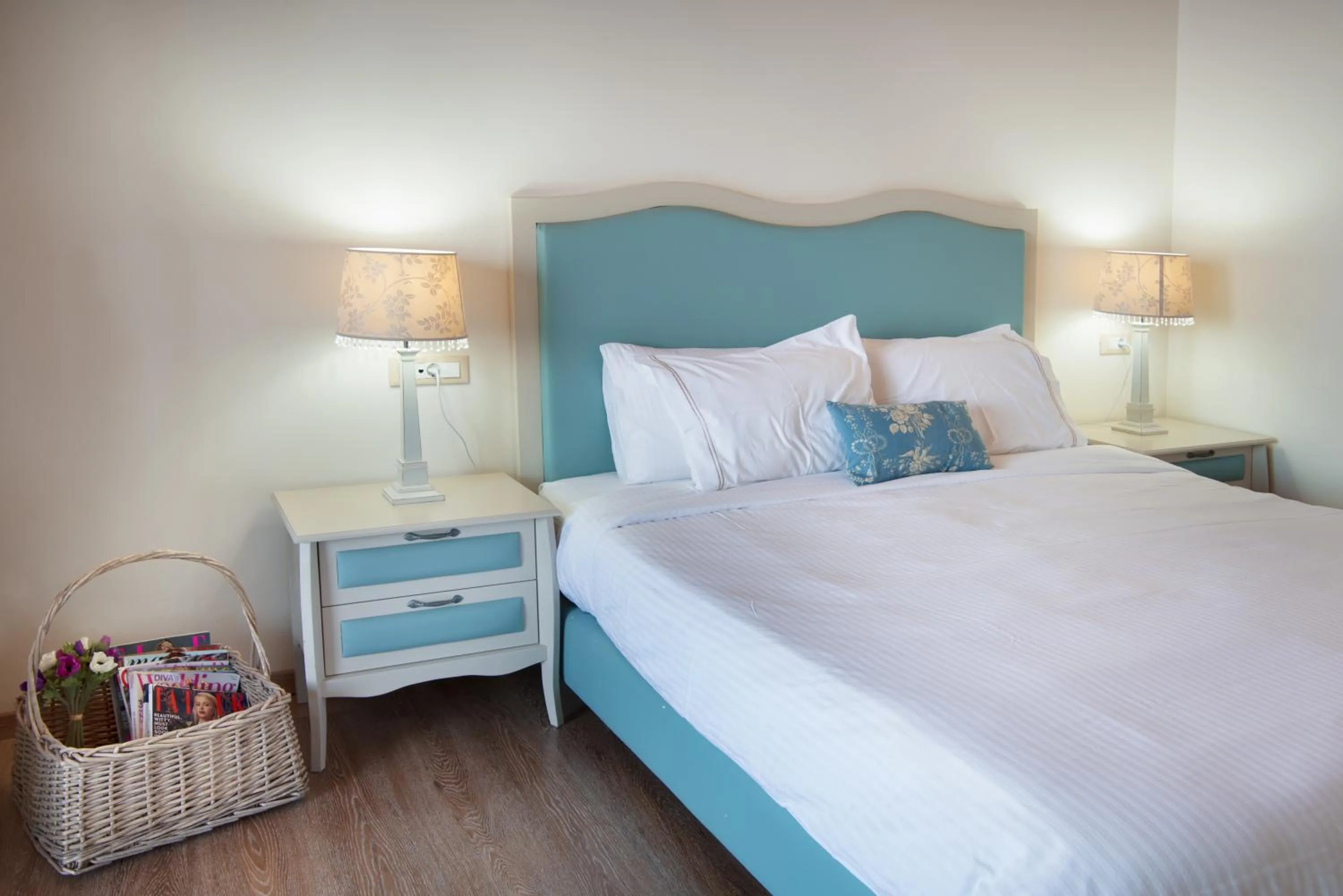 Photo of the whole room, Bed in Belvedere Hotel