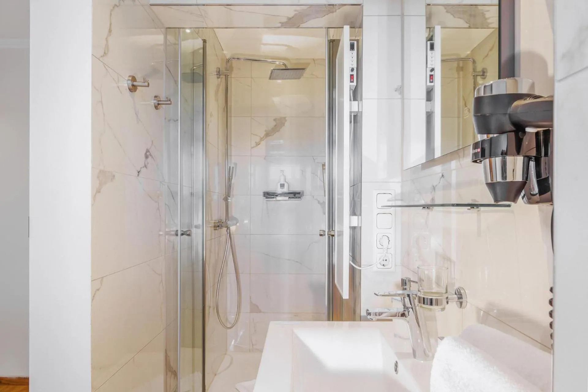 Bathroom in Hotel Schlossblick Chiemsee