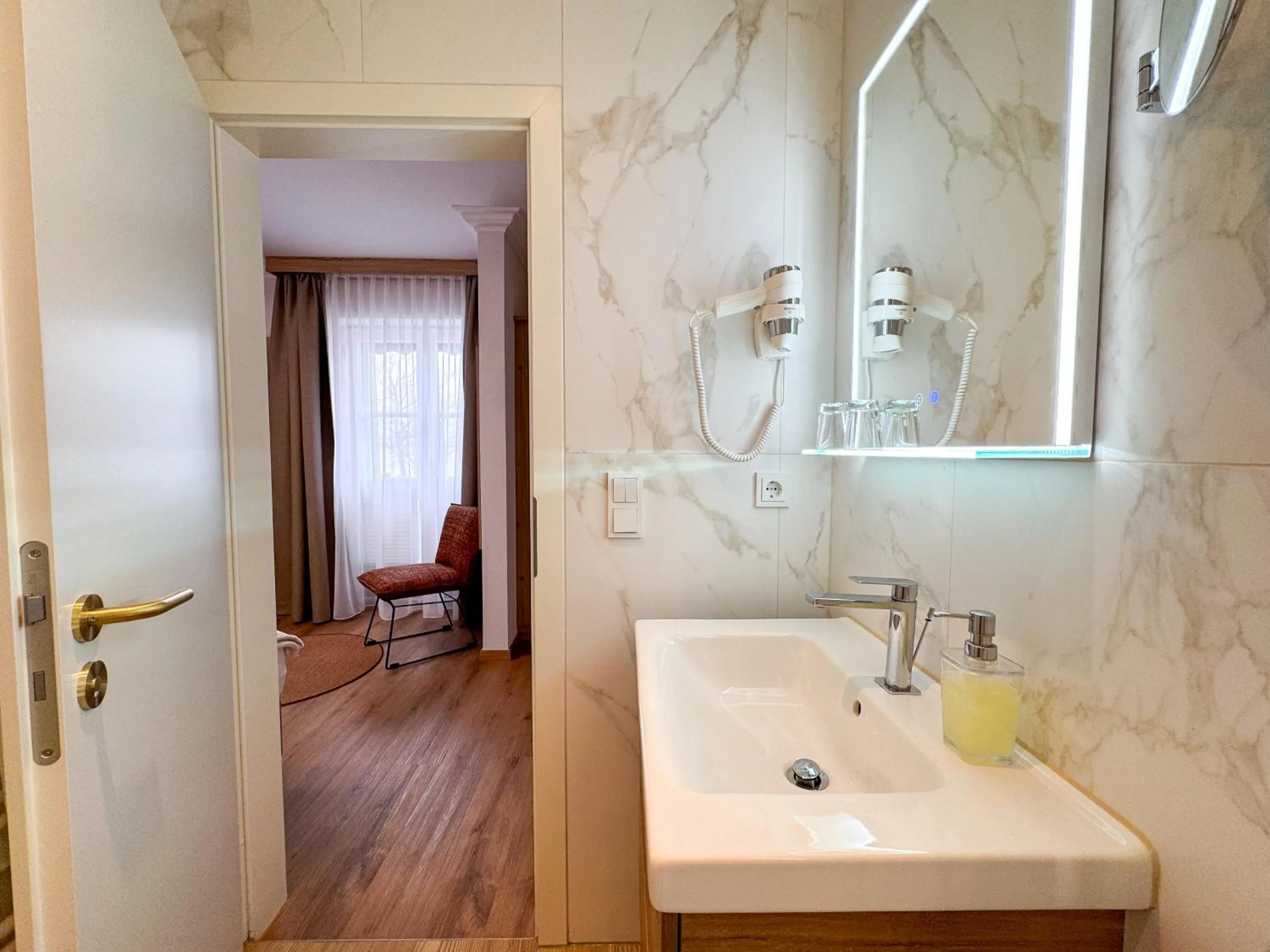 Photo of the whole room in Hotel Schlossblick Chiemsee