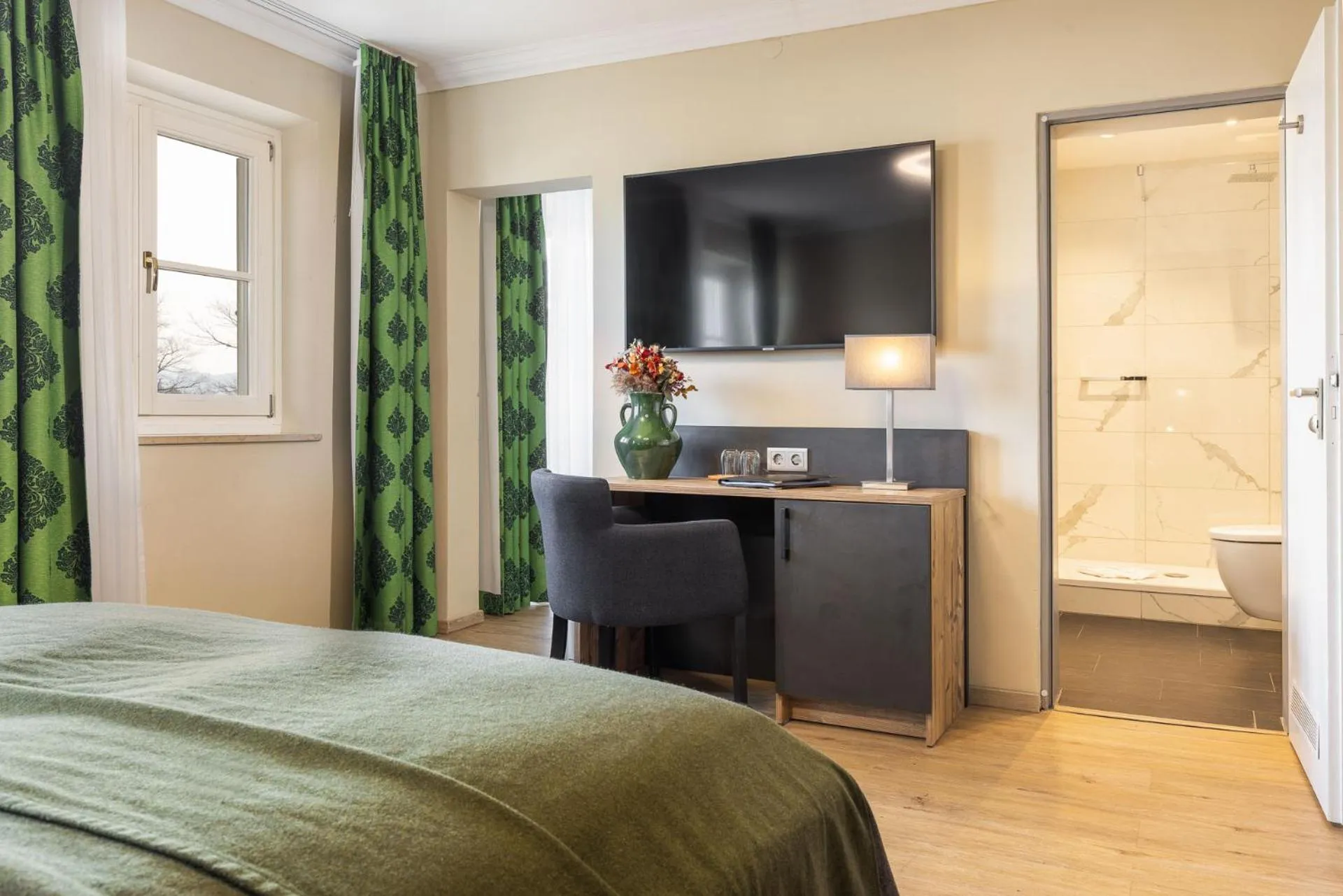 Photo of the whole room, Bed in Hotel Schlossblick Chiemsee