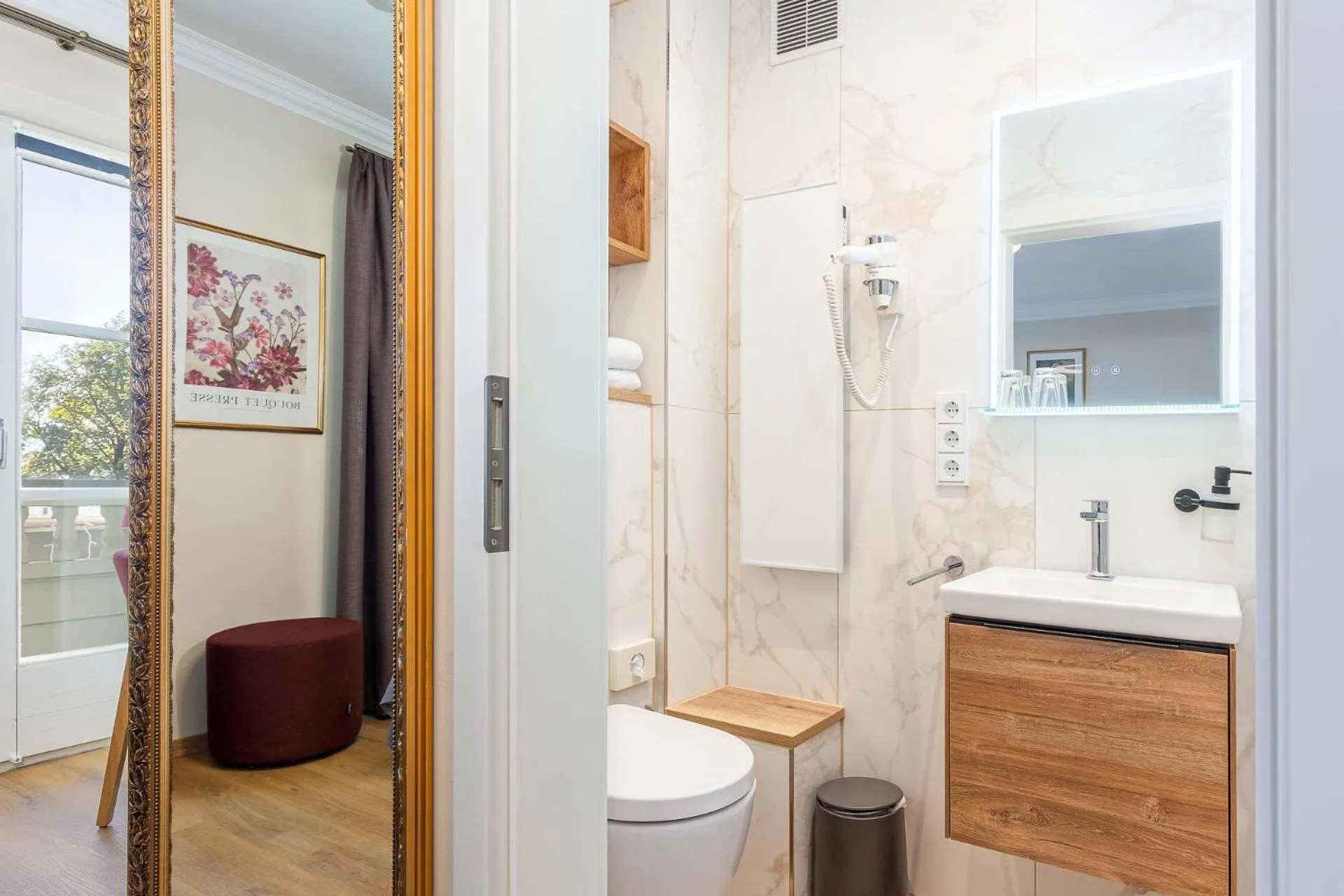 Bathroom in Hotel Schlossblick Chiemsee