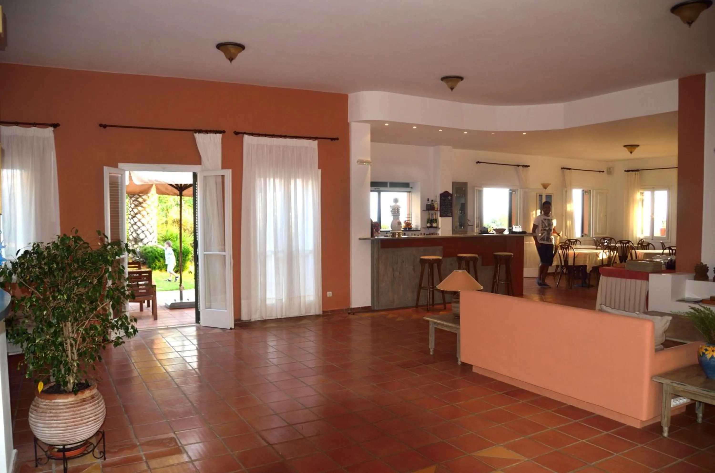 Day in Mounda Beach Hotel