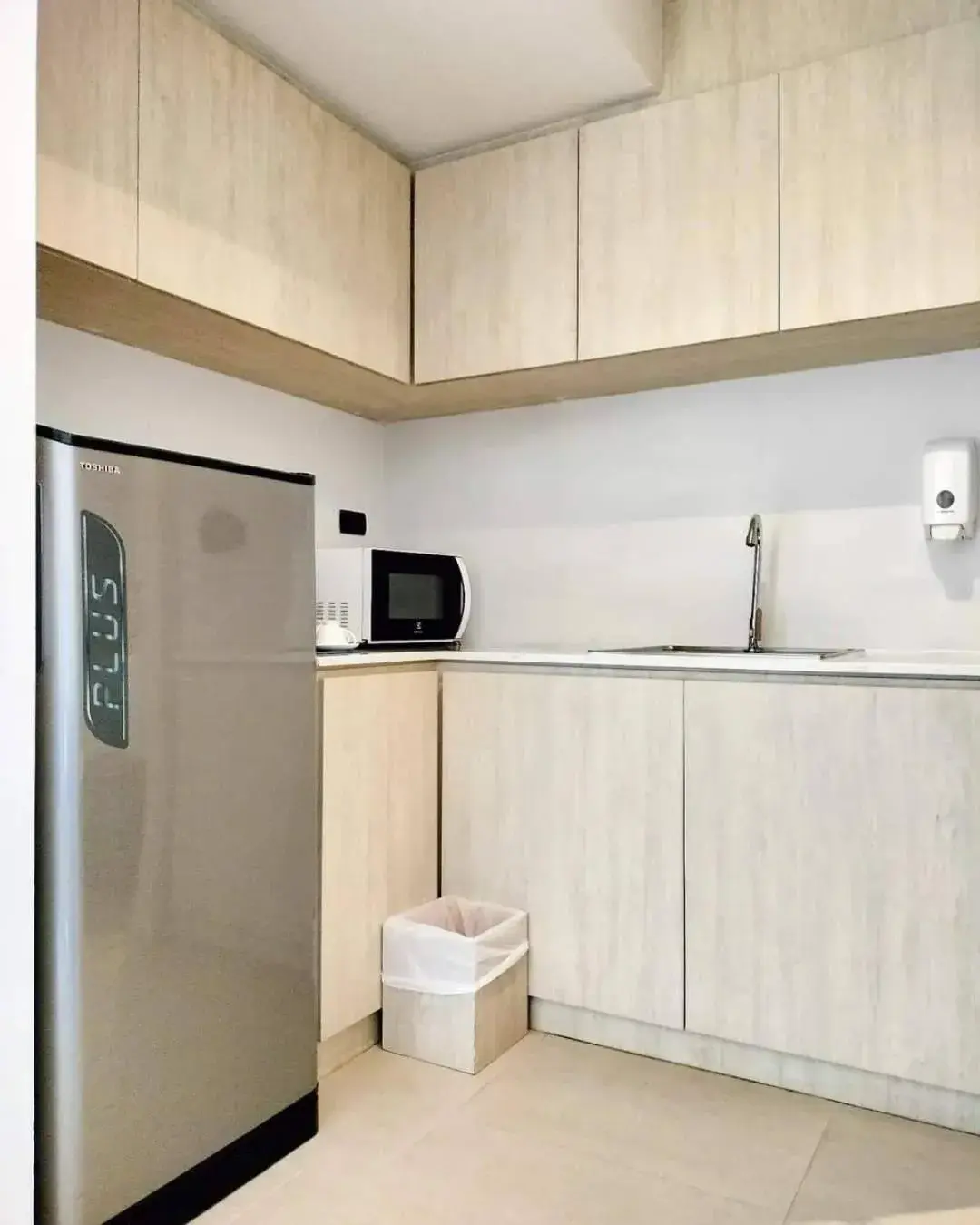 Kitchen or kitchenette, Kitchen/Kitchenette in Worita Cove Hotel