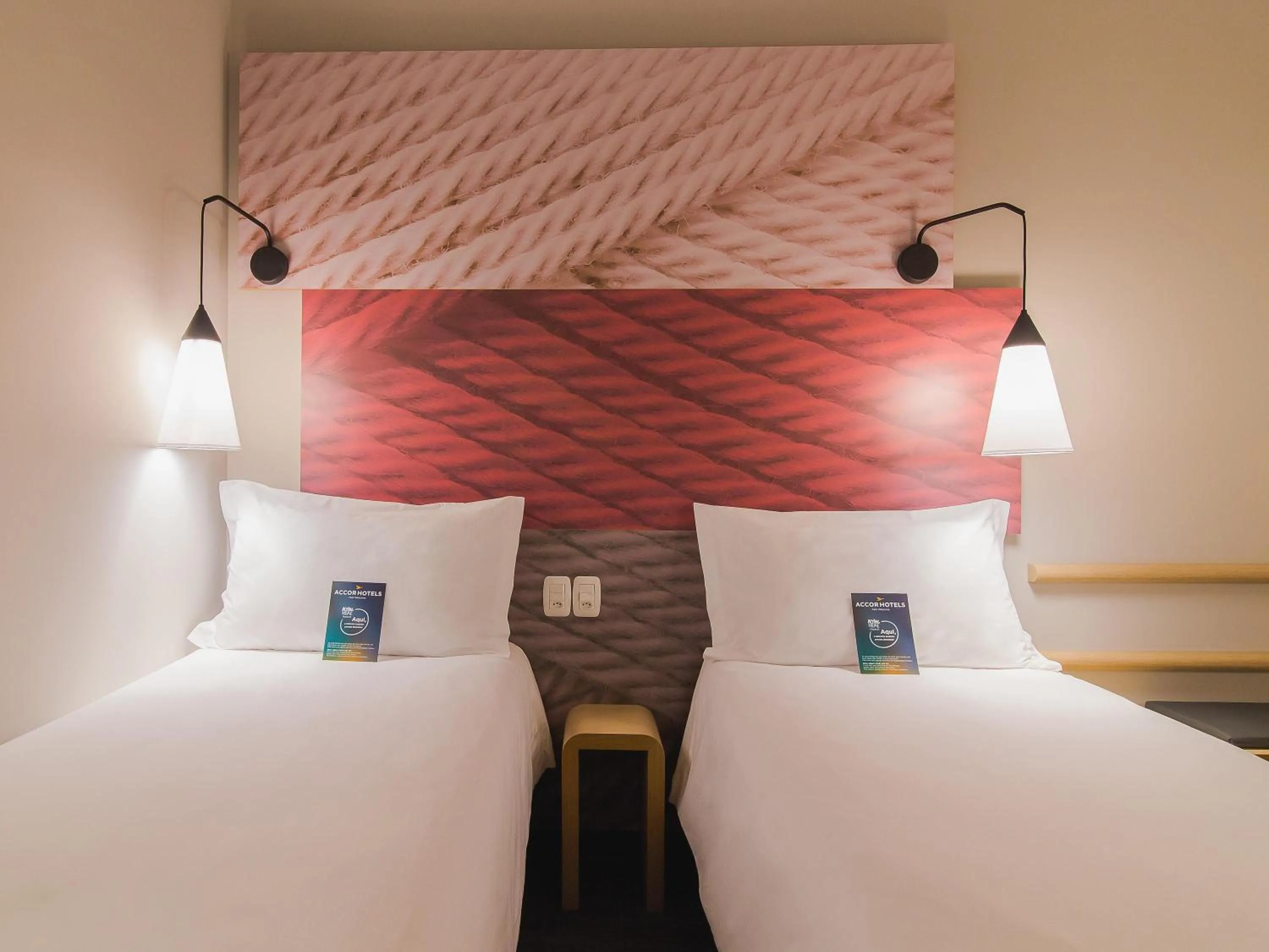 Bedroom, Bed in ibis Erechim