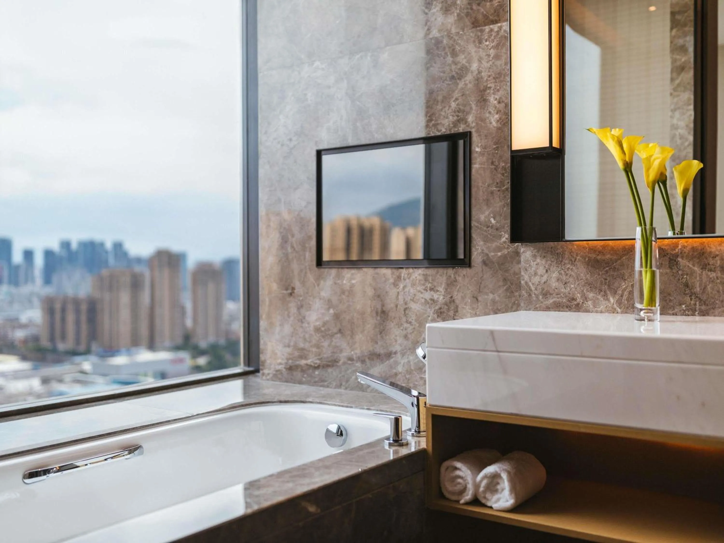 Bedroom in Pullman Fuzhou Tahoe