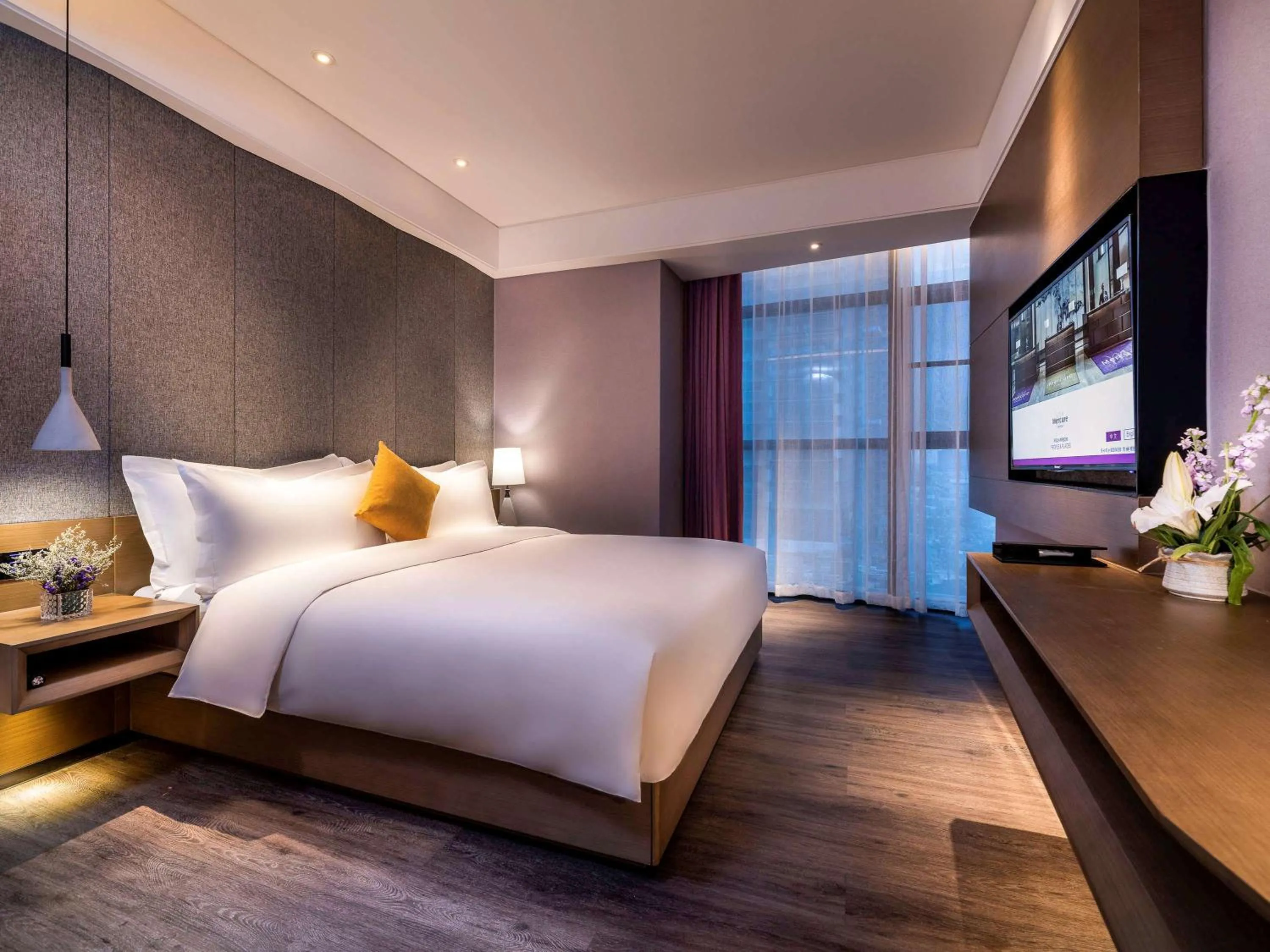 Photo of the whole room, Bed in Mercure Suzhou Downtown