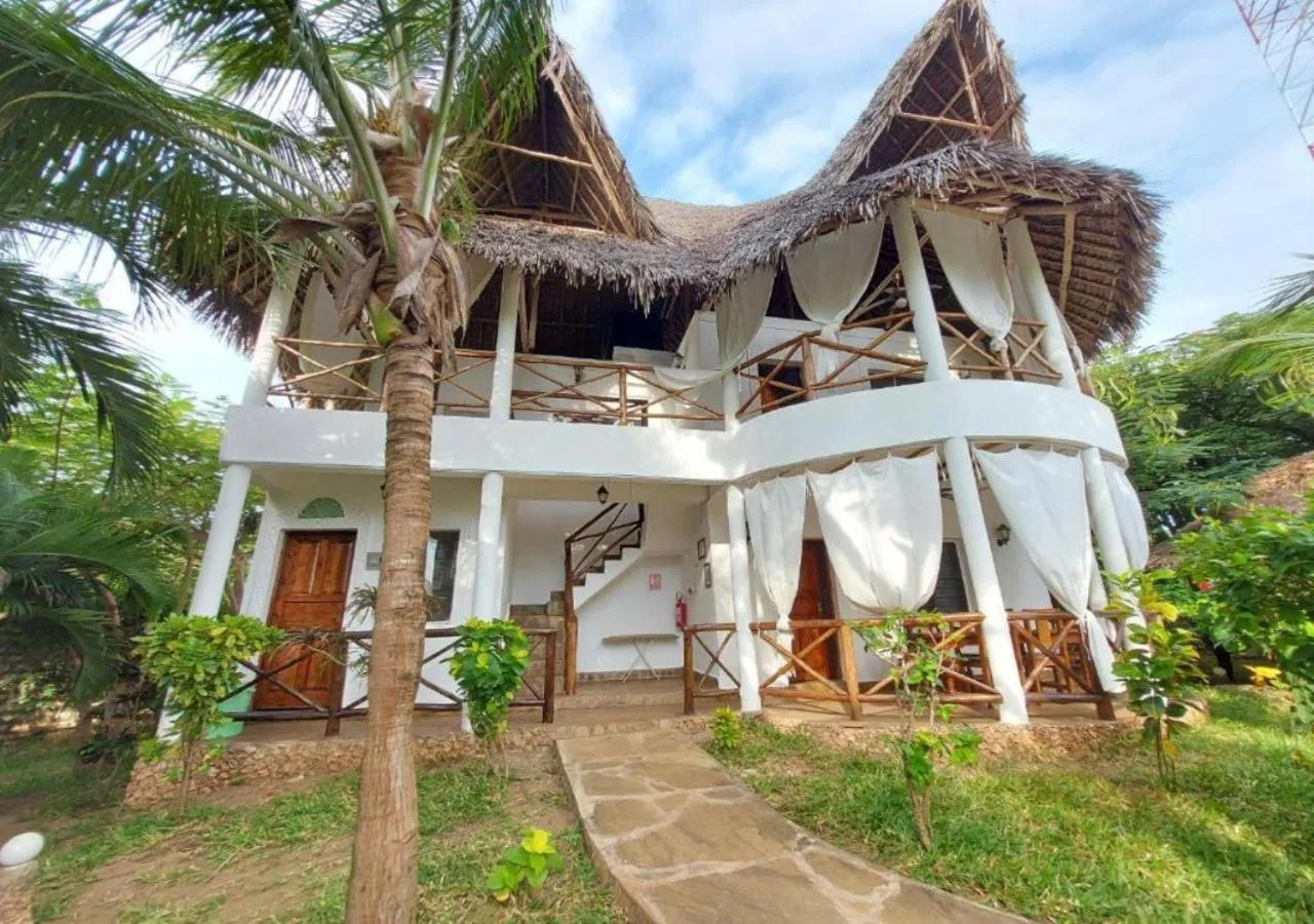 Marine Holiday House