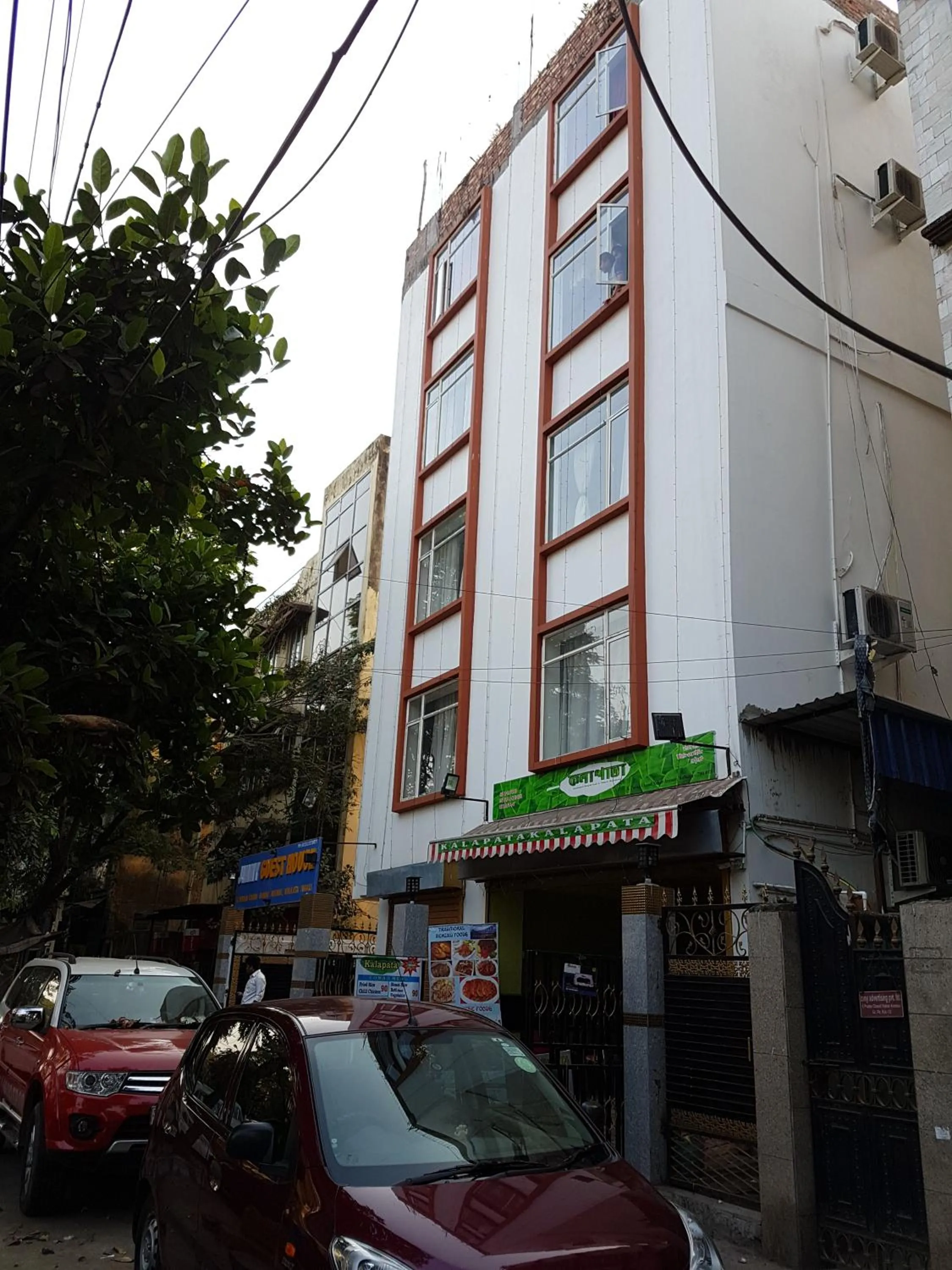 Property building in Jimmy Guest House