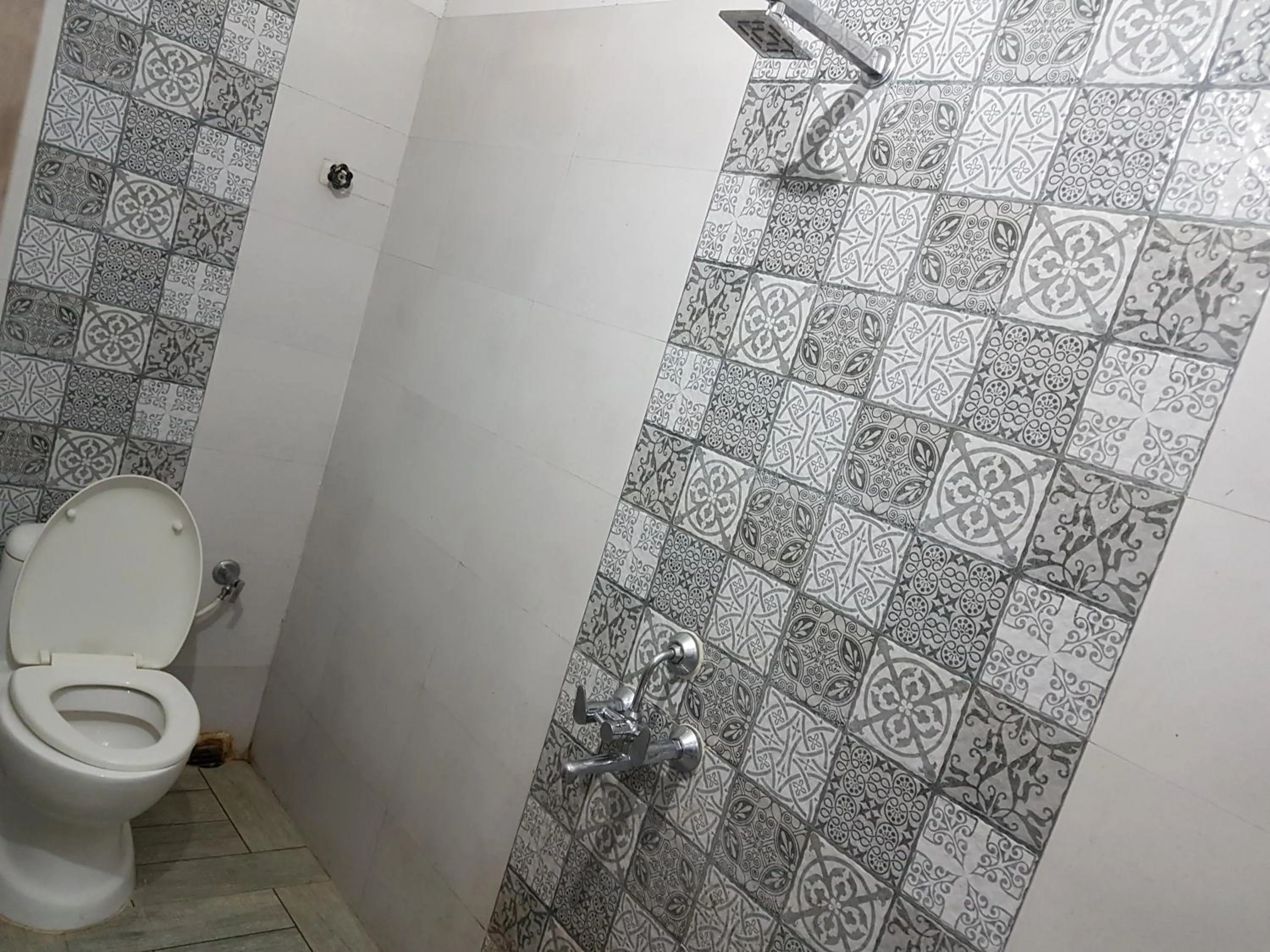 Bathroom in Jimmy Guest House