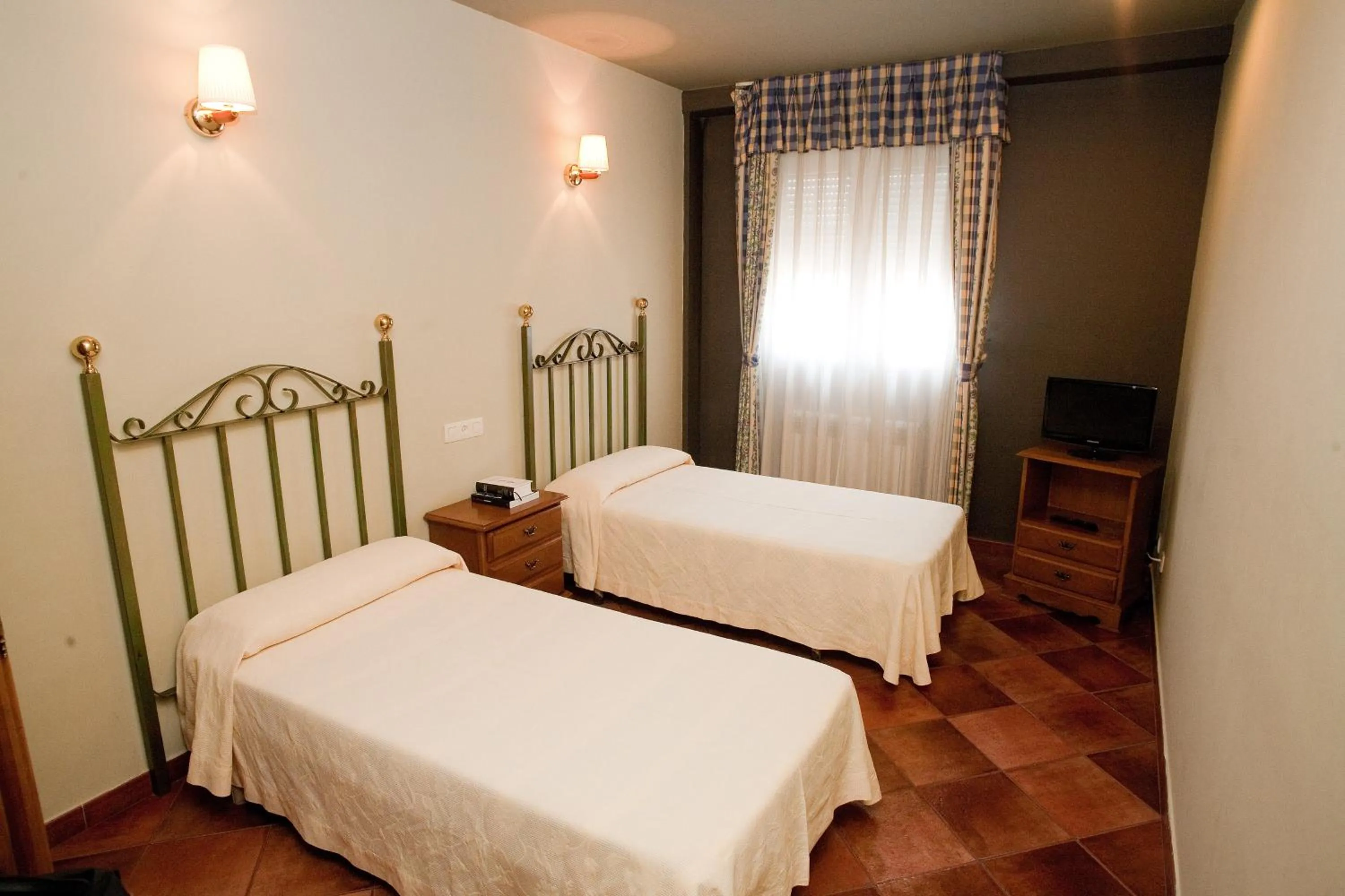 Photo of the whole room, Bed in Hotel El Balcón