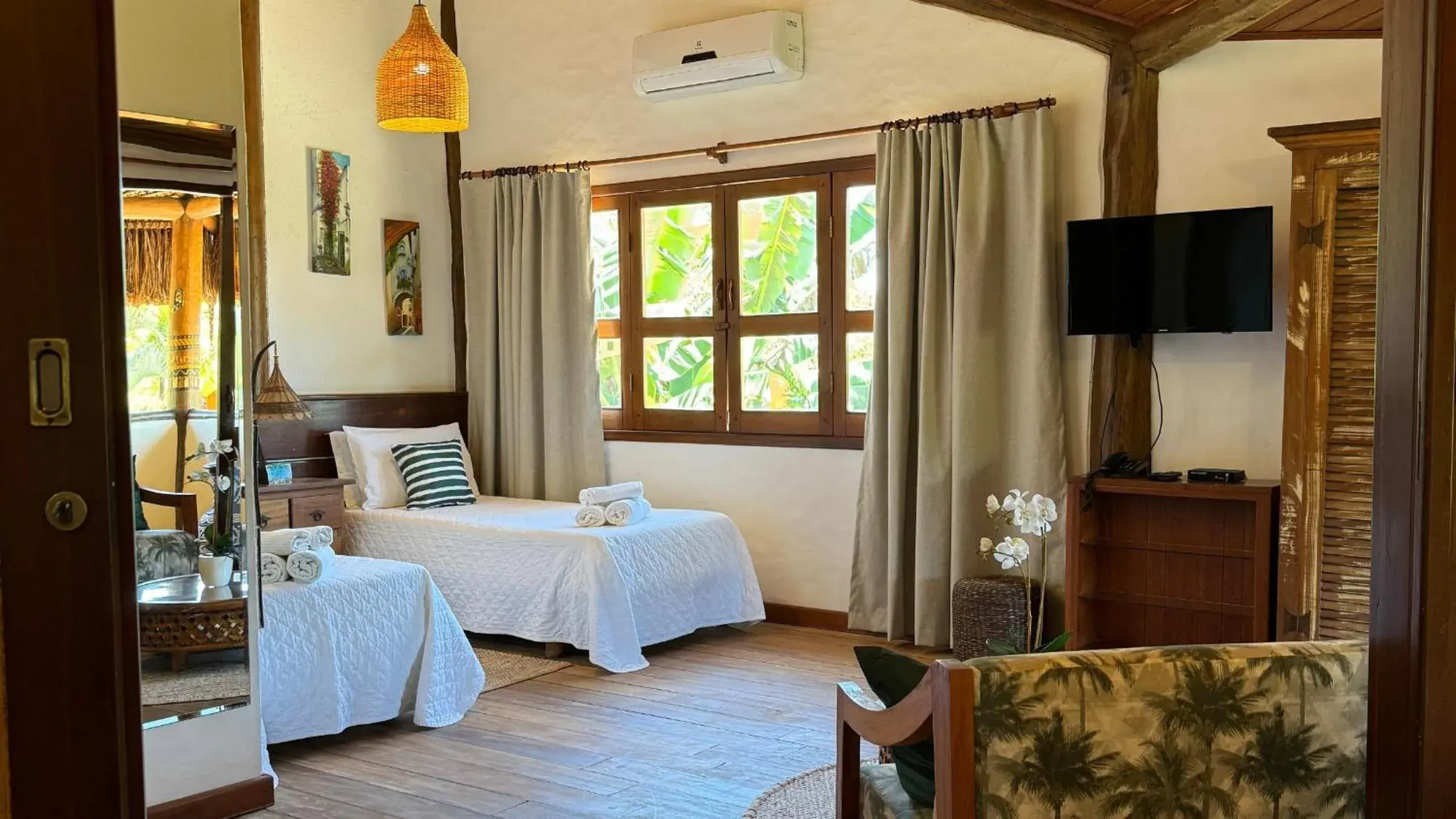 Luxury Quadruple Room in Pousada Barrabella Luxury Quadruple Room in Pousada Barrabella