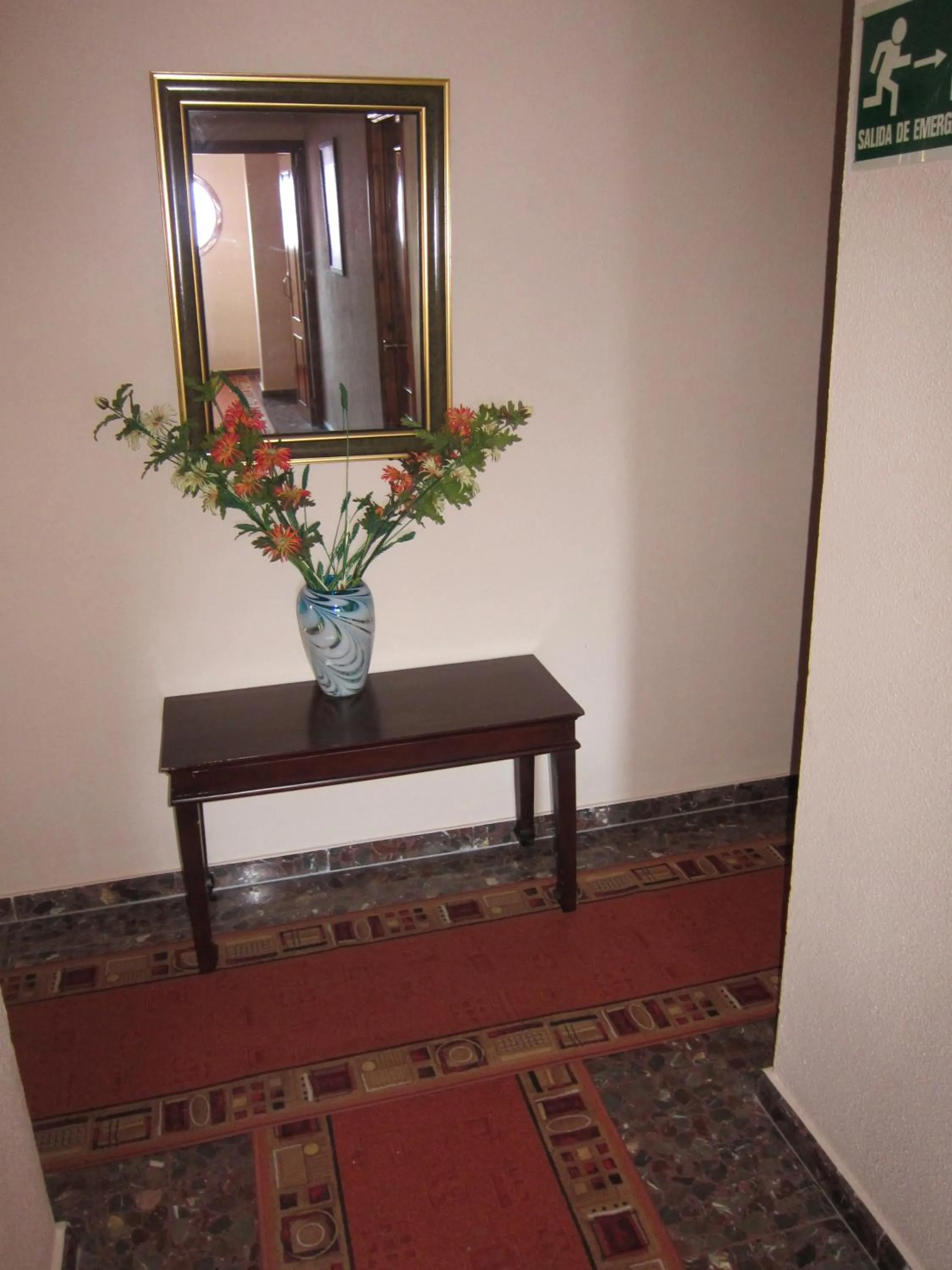 Lobby or reception in Hotel Restaurante El Lago