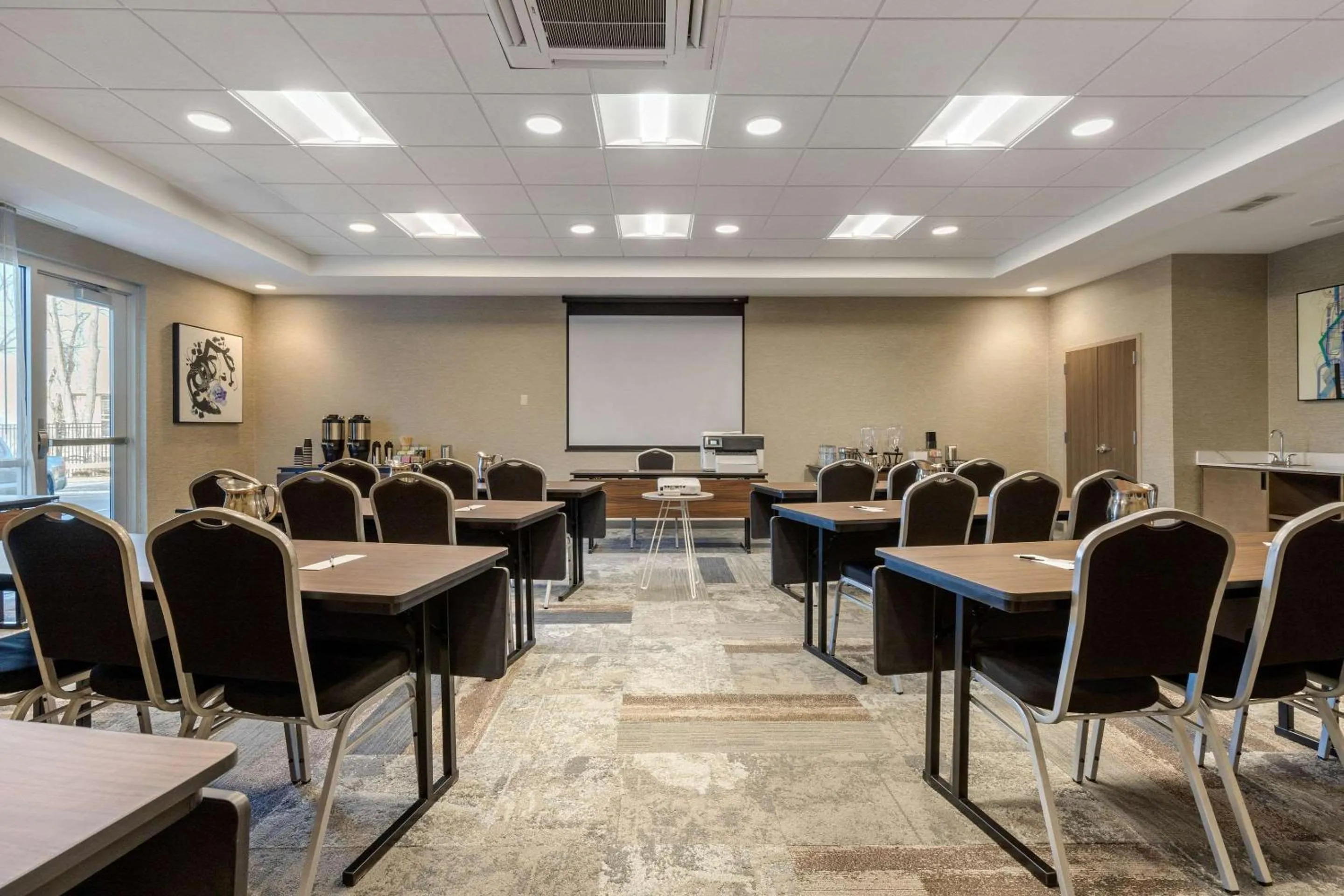 Meeting/conference room in Cambria Hotel West Orange
