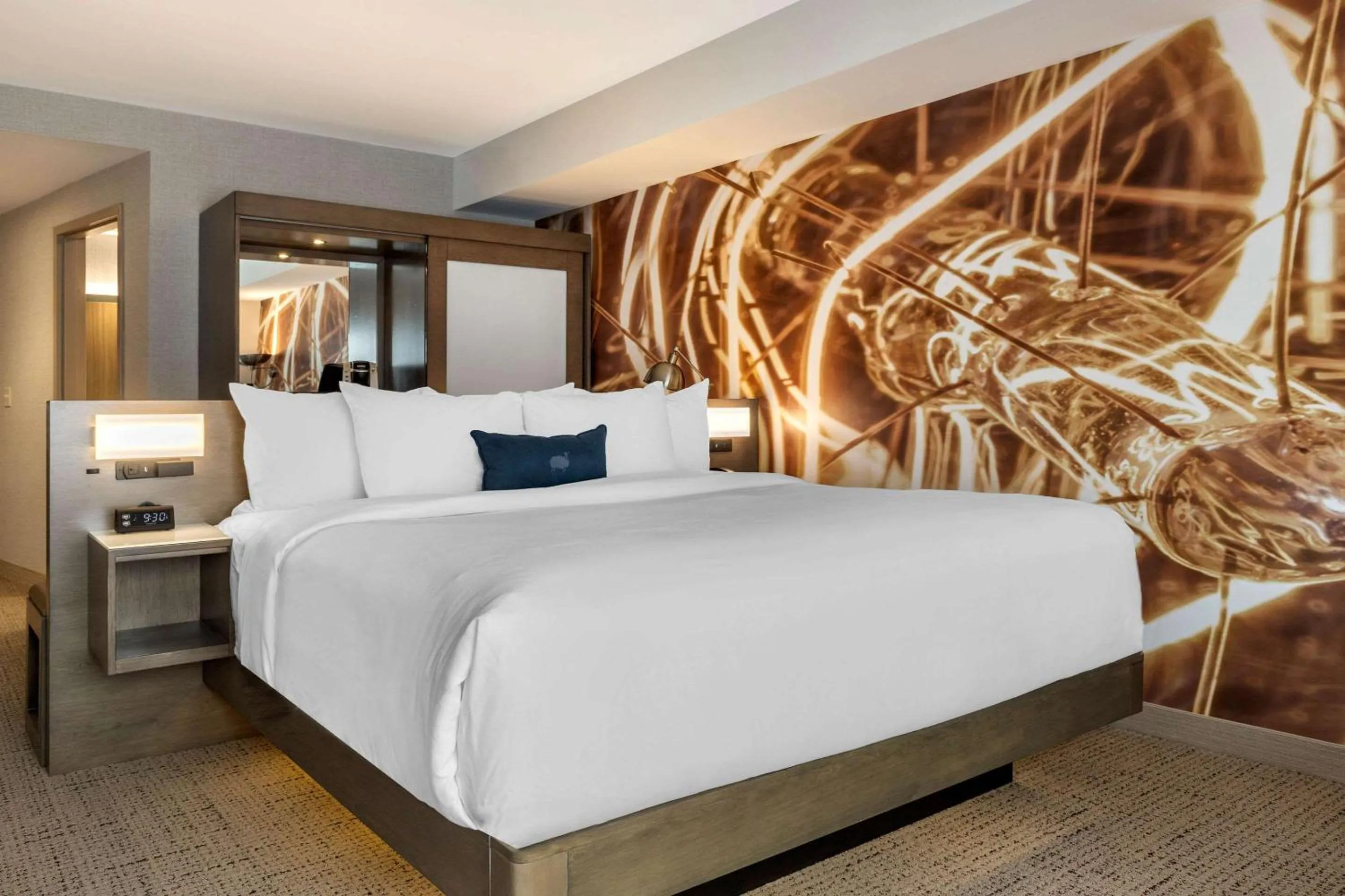 Bedroom, Bed in Cambria Hotel West Orange