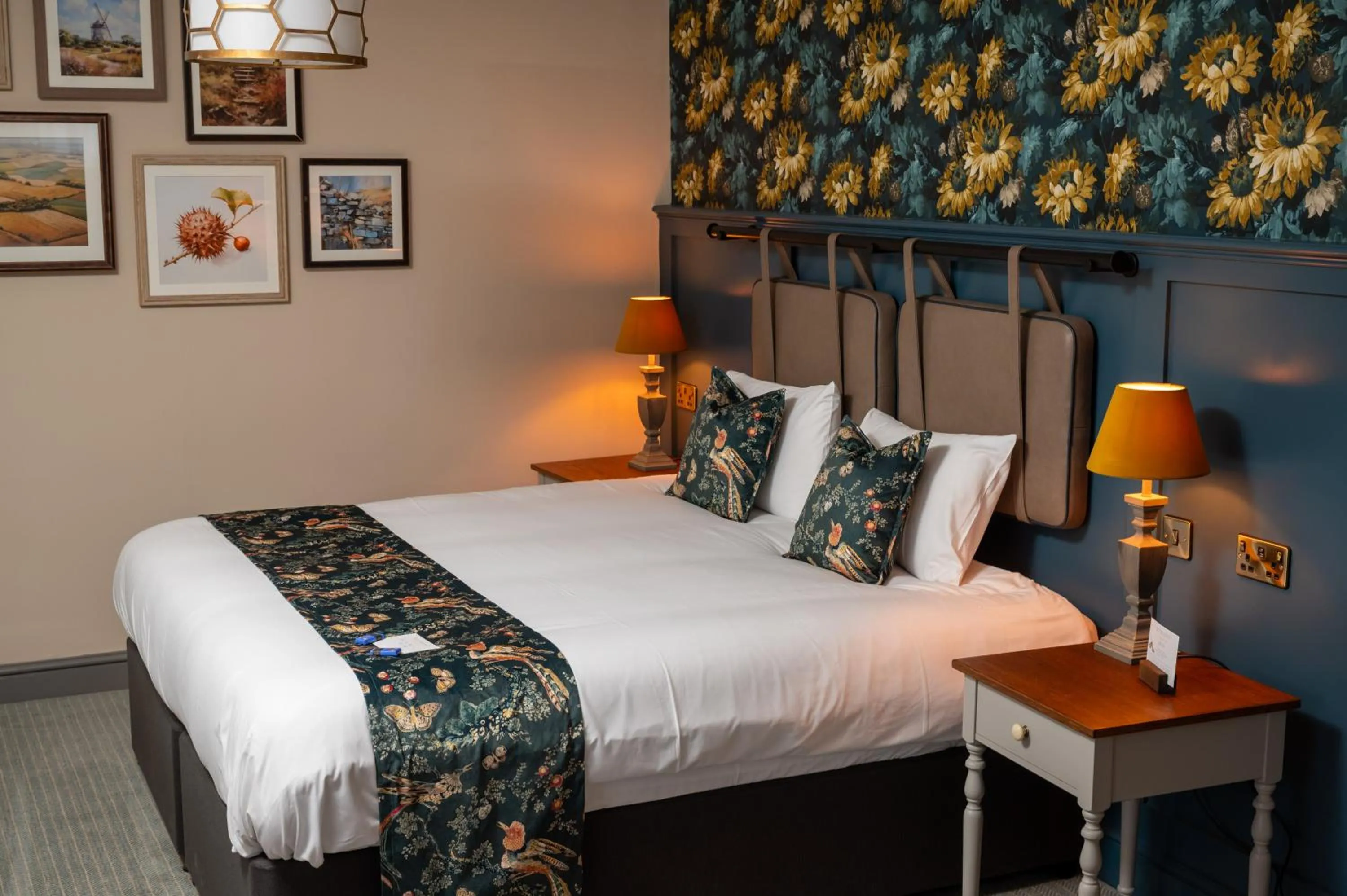 Bedroom, Bed in Ethorpe Hotel by Chef & Brewer Collection