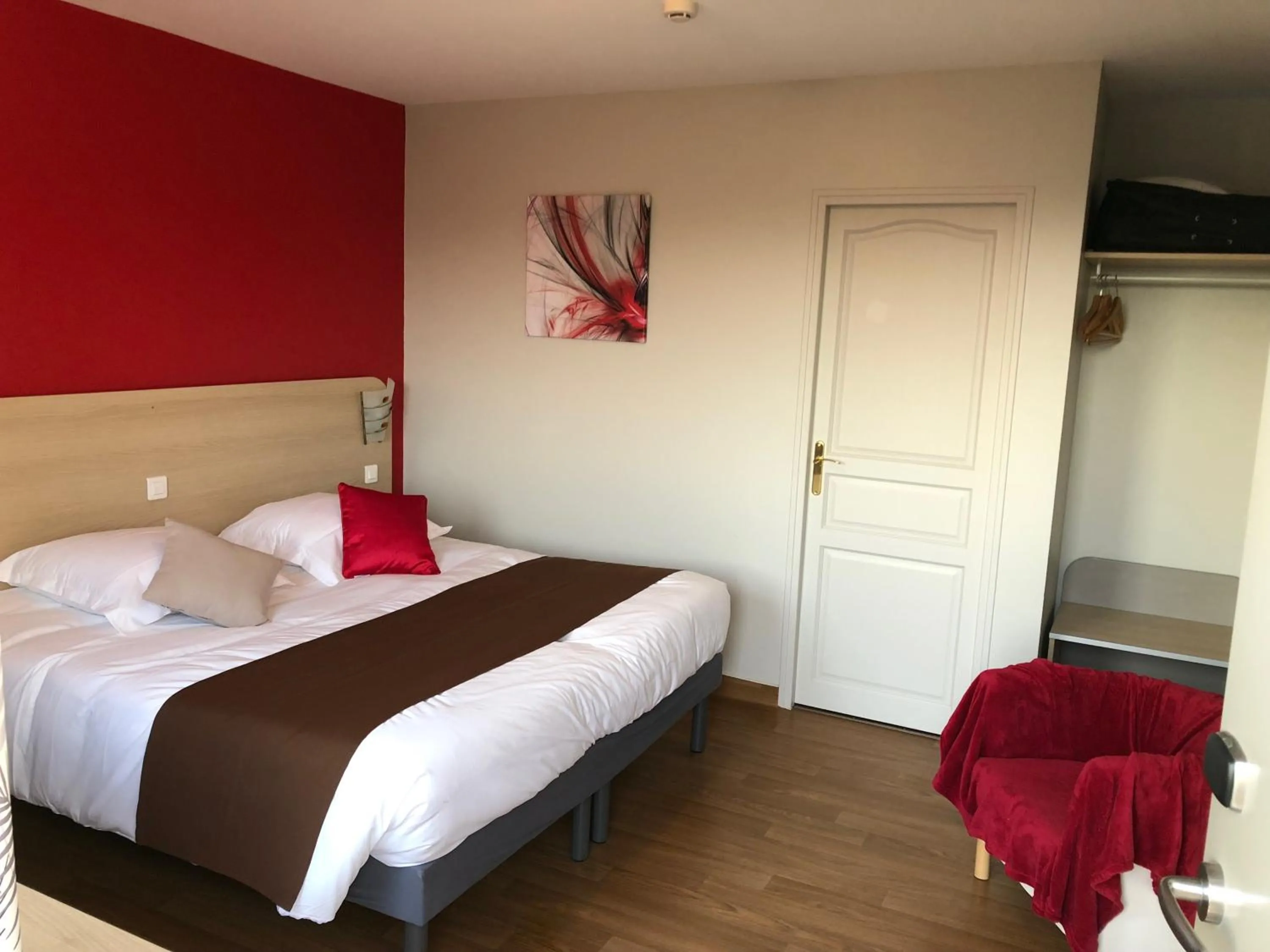 Deluxe Double or Twin Room in Villa Motel