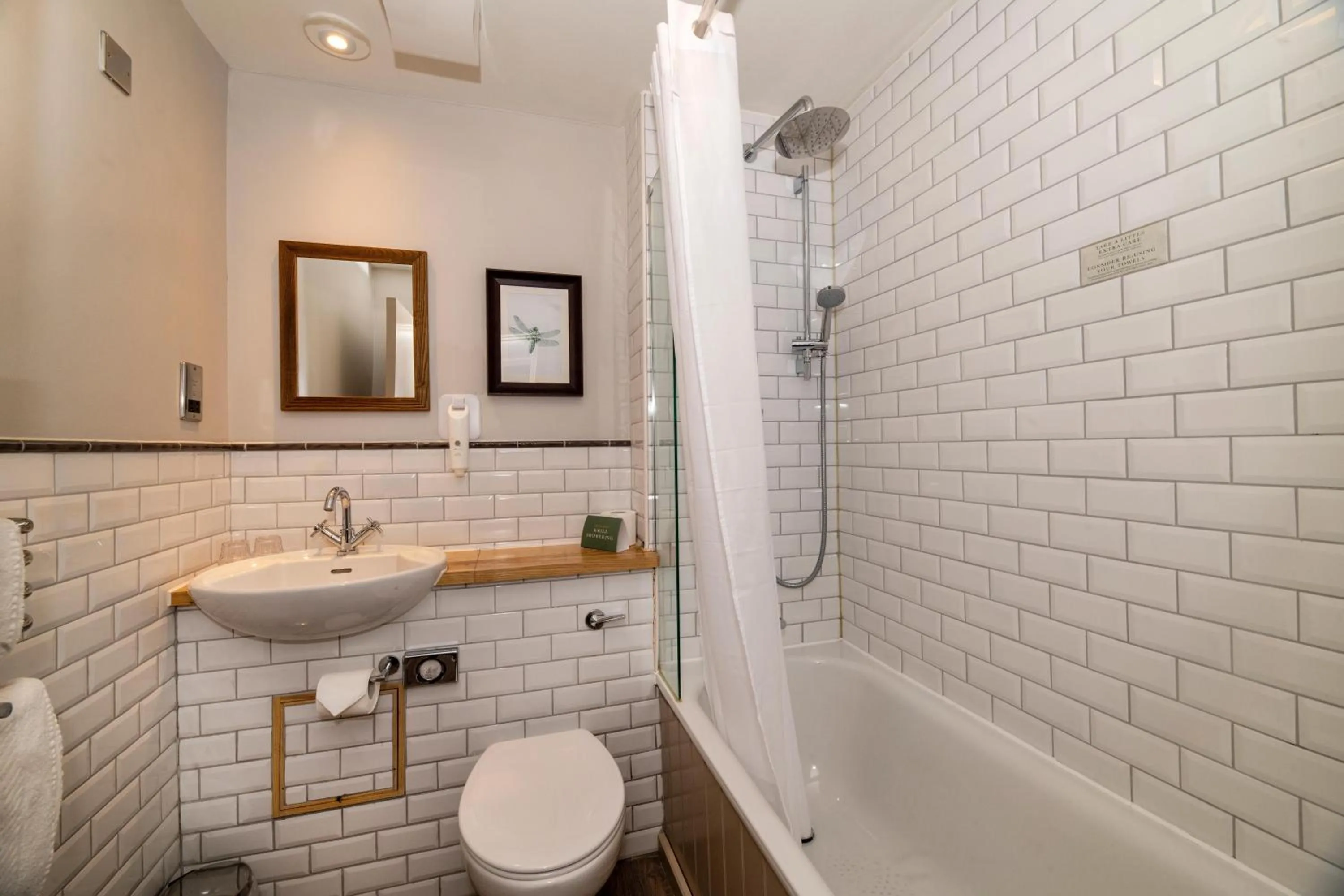 Bathroom in Greswolde Arms by Chef & Brewer Collection