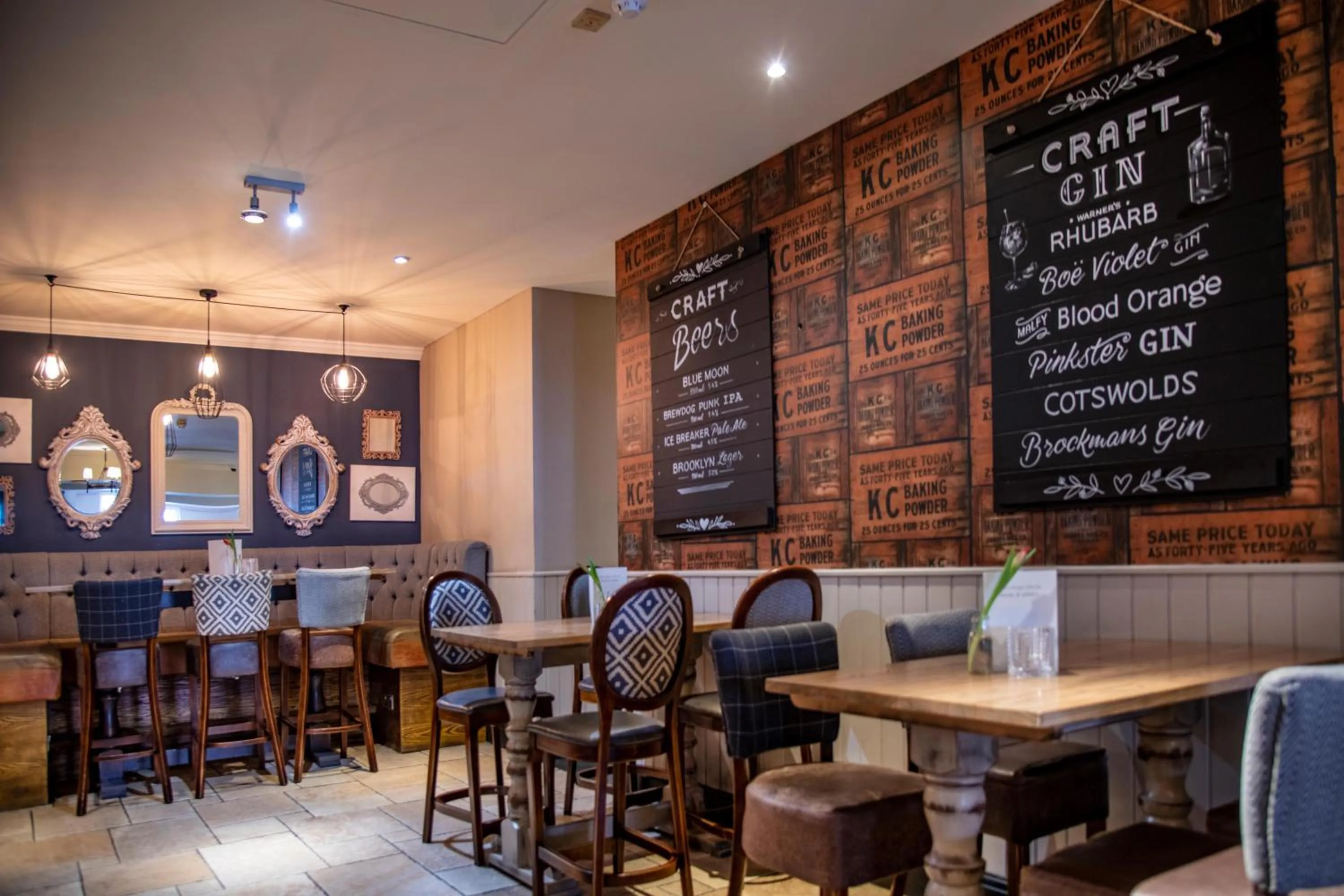 Lounge or bar in Greswolde Arms by Chef & Brewer Collection
