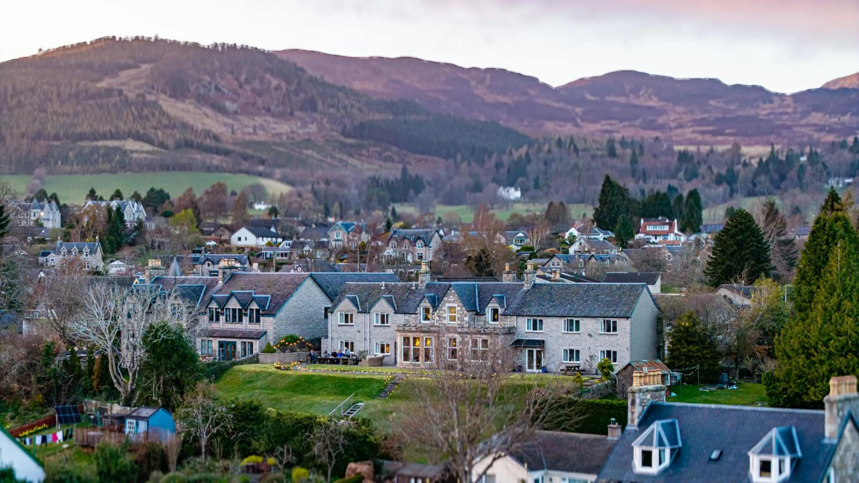 Property building in Beinn Bhracaigh