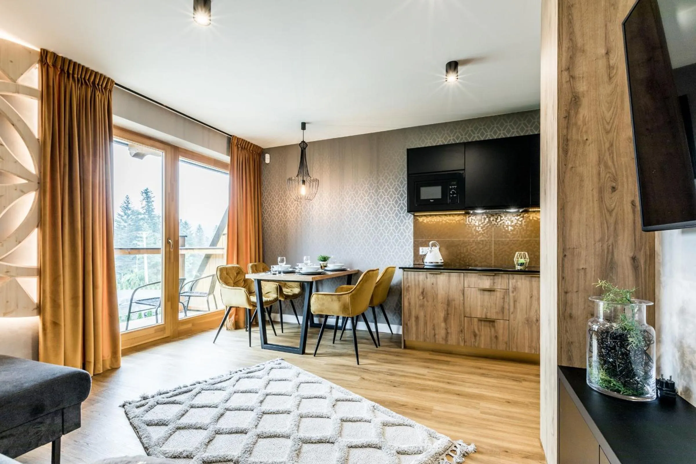 Kitchen or kitchenette, Bed in Góralska Rezydencja