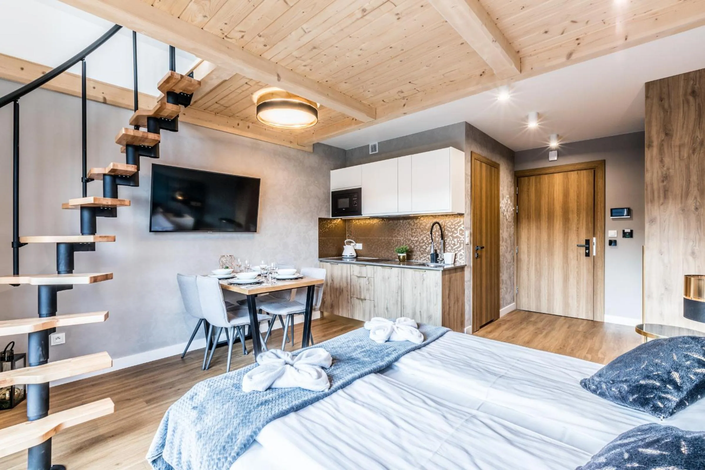 Living room, Bed in Góralska Rezydencja