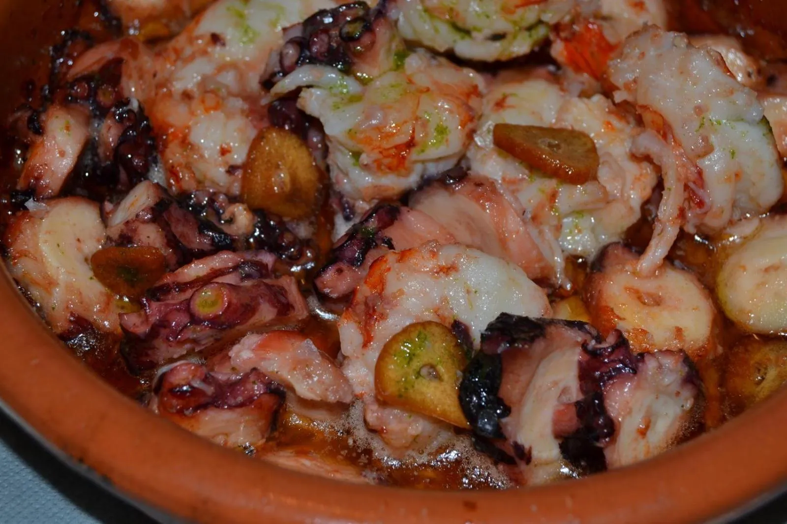 Restaurant/places to eat in Hotel Rey Silo