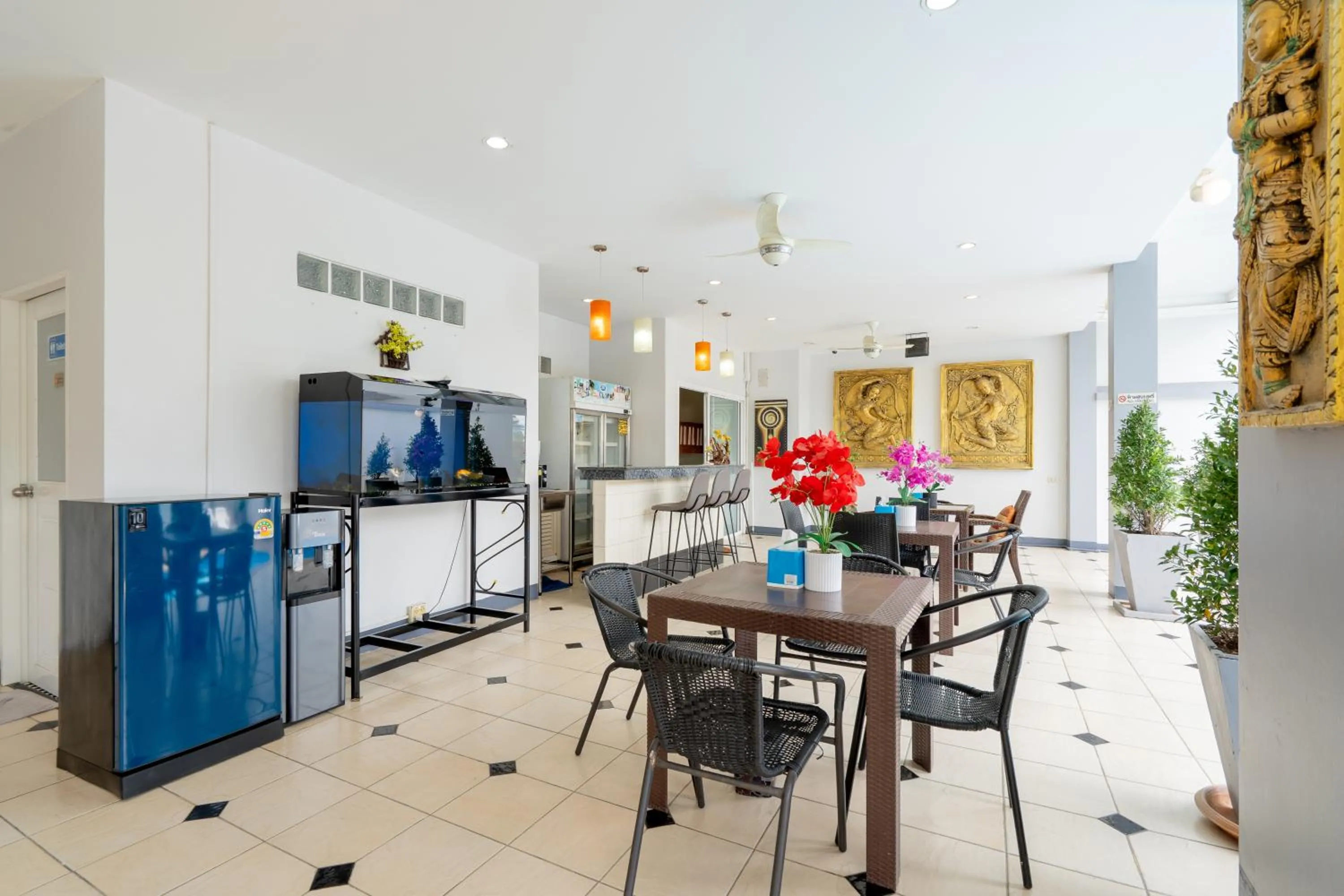 Lobby or reception in Square One Hotel Patong