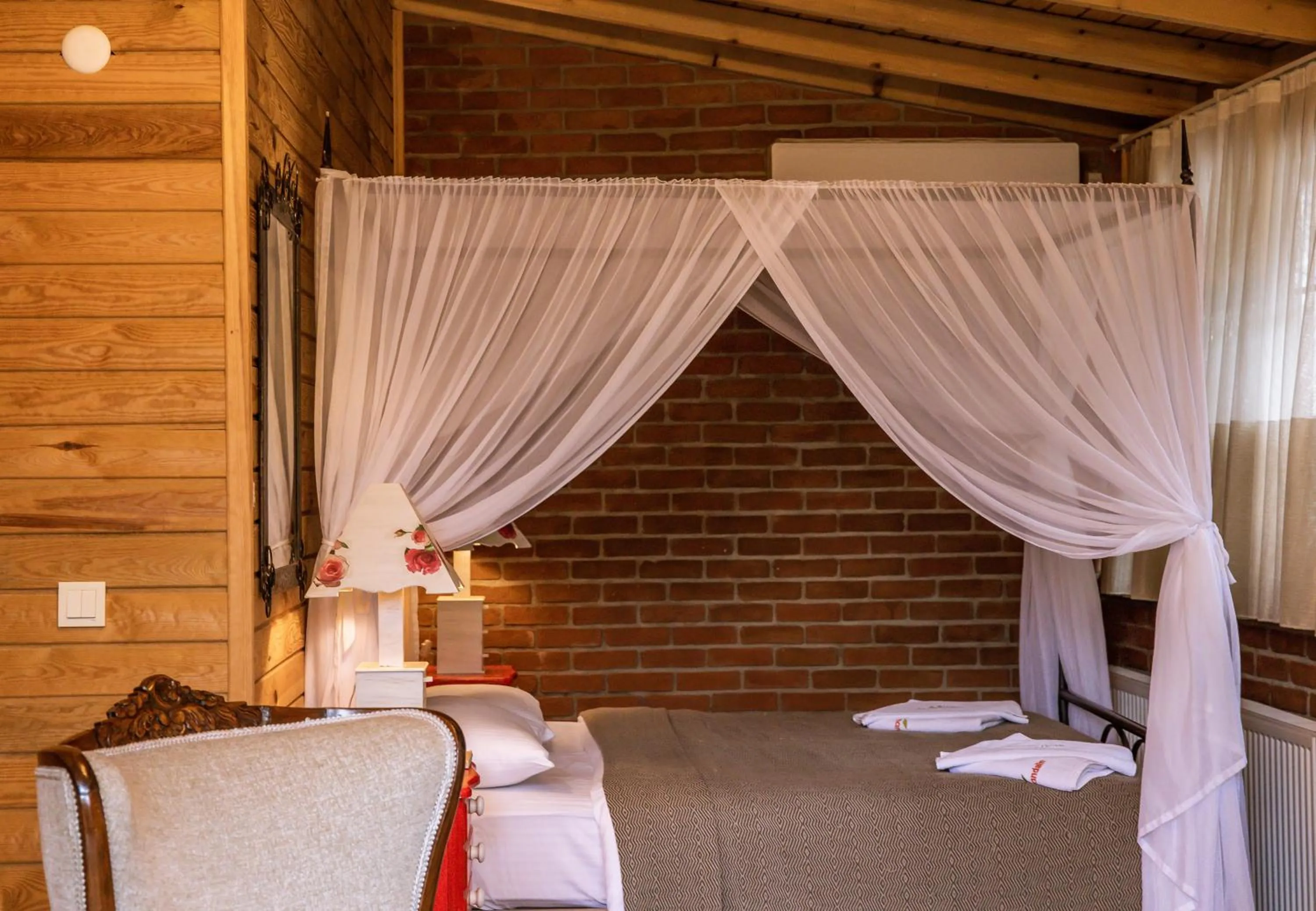 Bed in Park Mandalin Hotel - Adult only