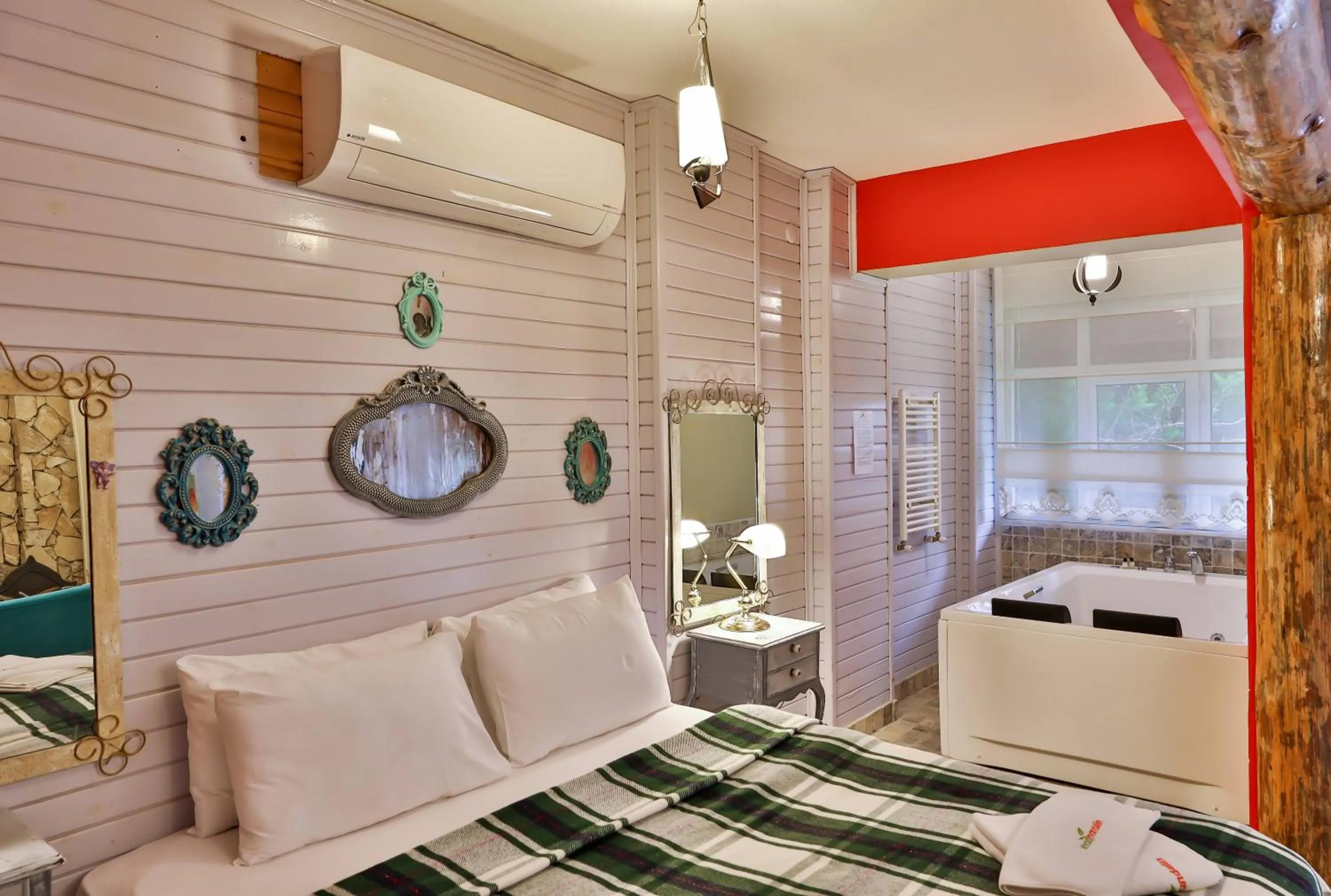 Bedroom, Bed in Park Mandalin Hotel - Adult only