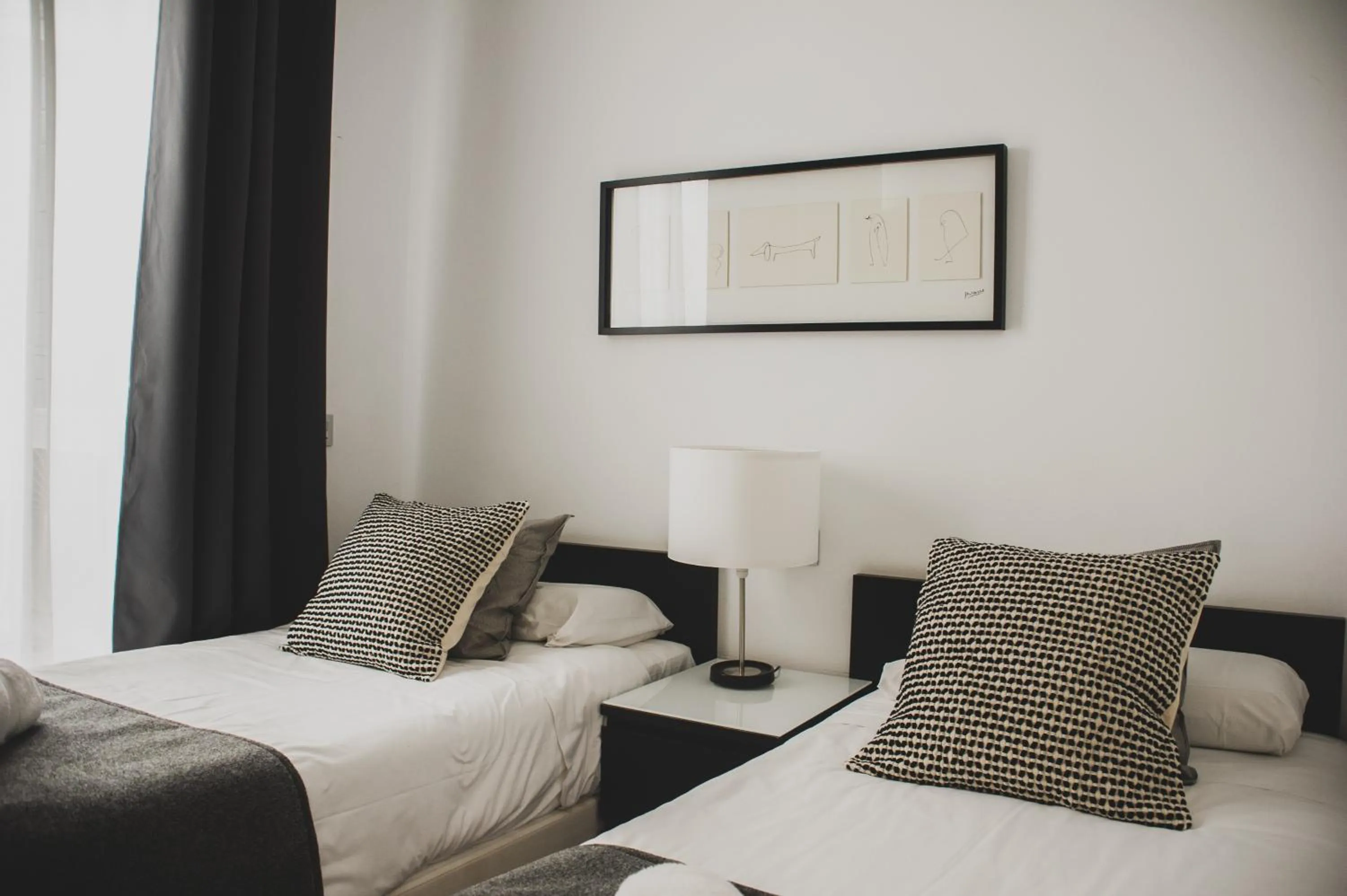 Bedroom, Bed in AZZ Sevilla Torre de la Plata Apartamentos