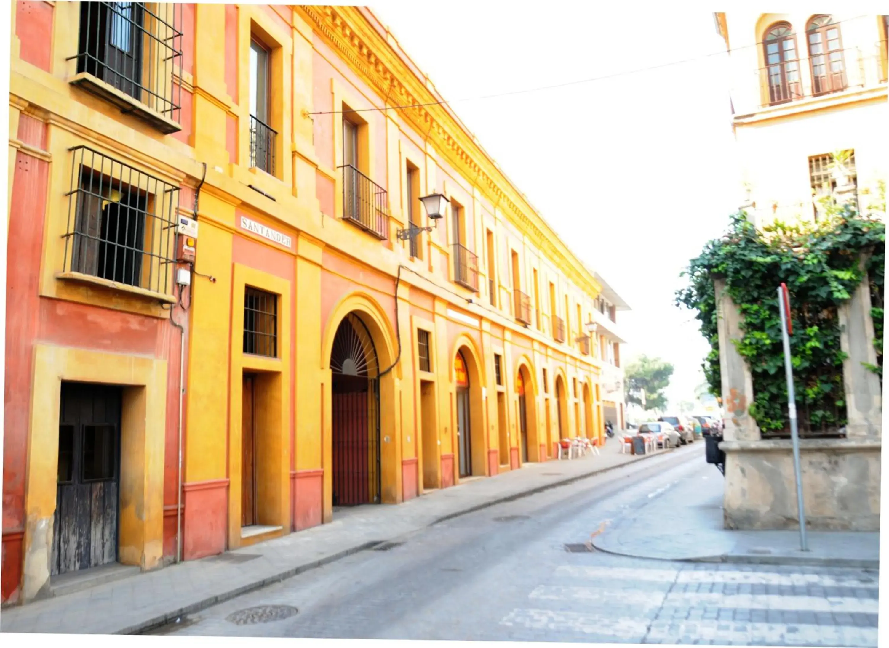 Facade/entrance in AZZ Sevilla Torre de la Plata Apartamentos Facade/entrance in AZZ Sevilla Torre de la Plata Apartamentos