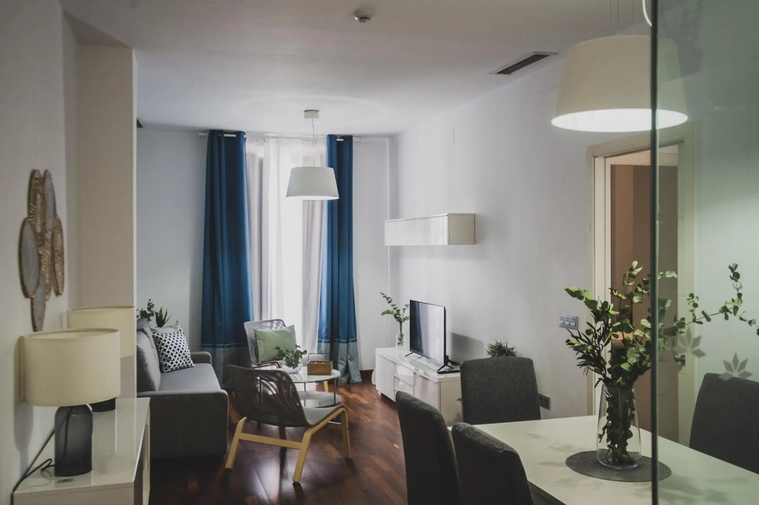 Living room in AZZ Sevilla Torre de la Plata Apartamentos Living room in AZZ Sevilla Torre de la Plata Apartamentos