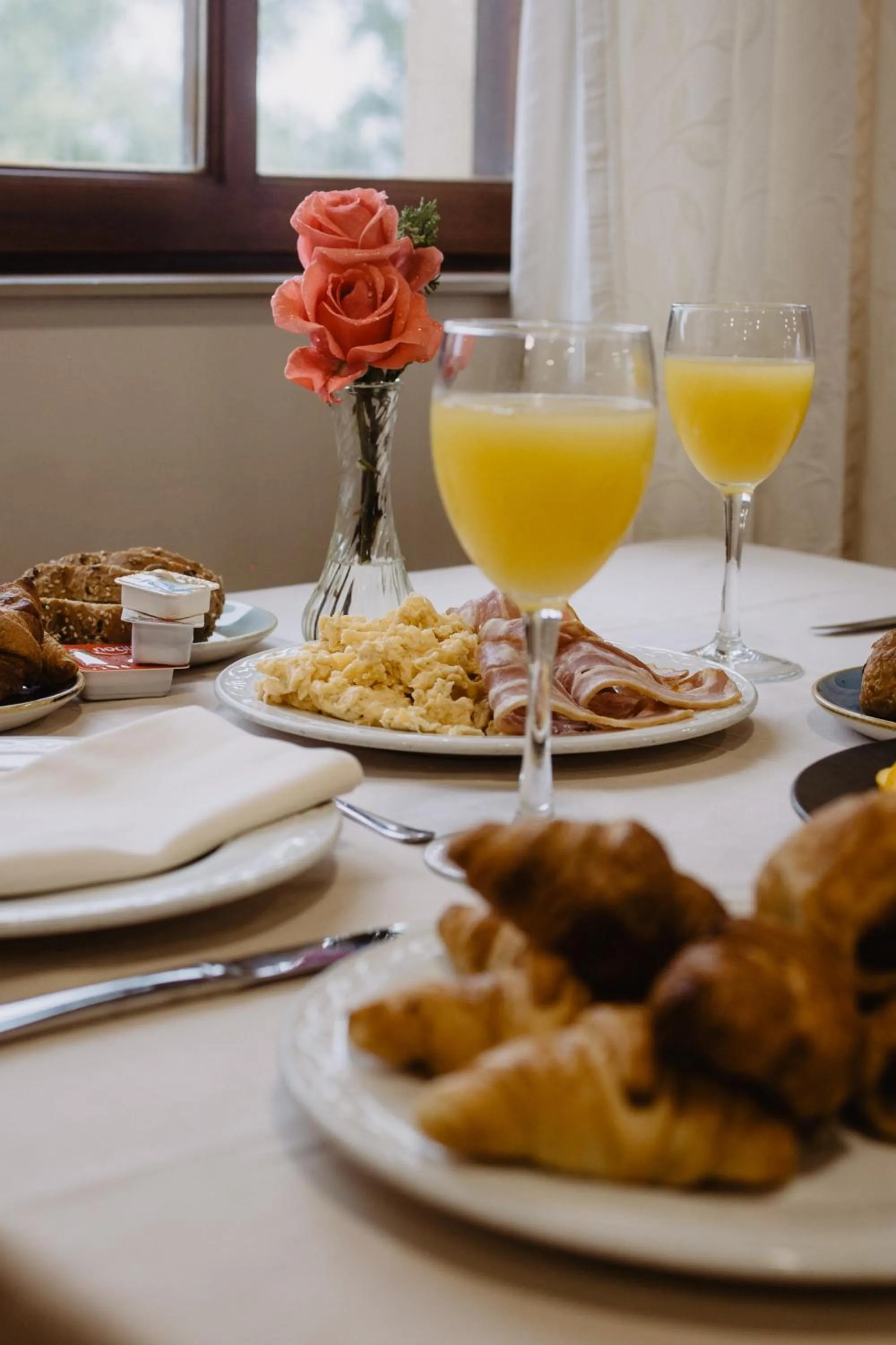 Buffet breakfast in Hotel Cueli