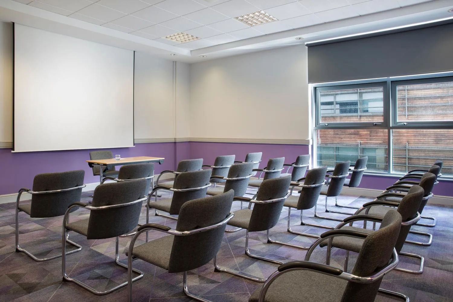 Meeting/conference room in Leonardo Hotel Brighton - Formerly Jurys Inn