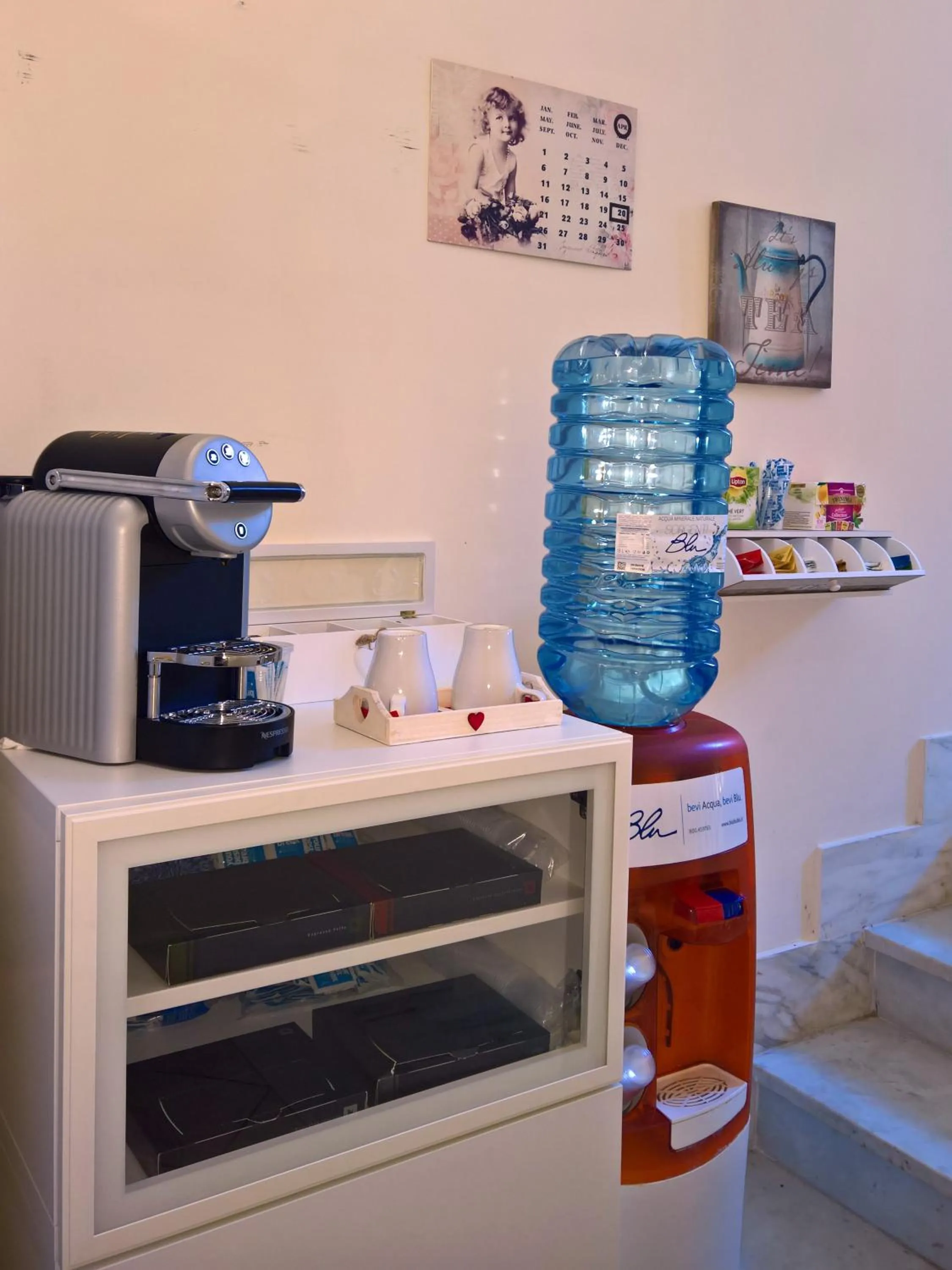 Coffee/tea facilities in Ianus Guest House