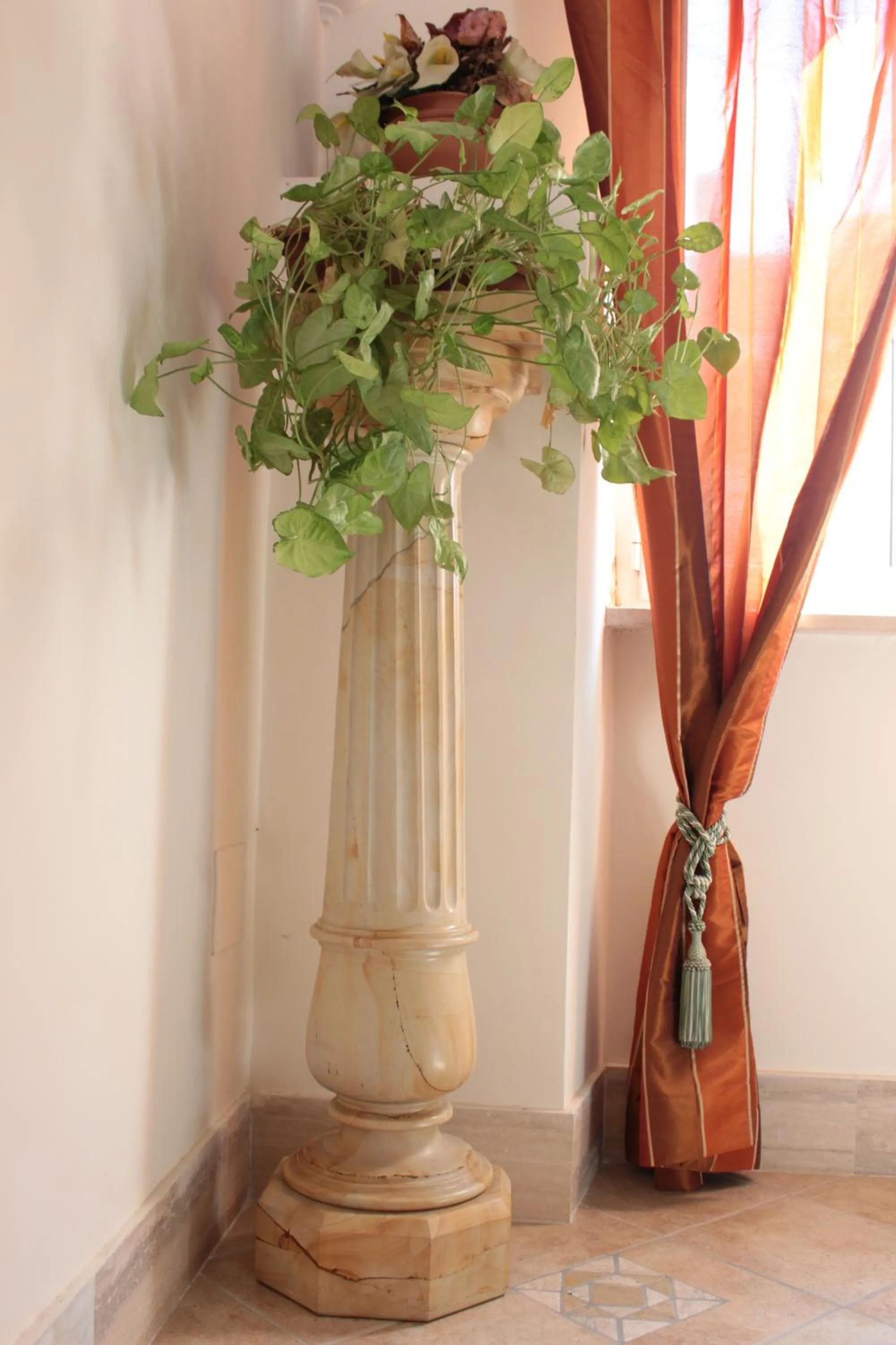 Decorative detail in Ianus Guest House