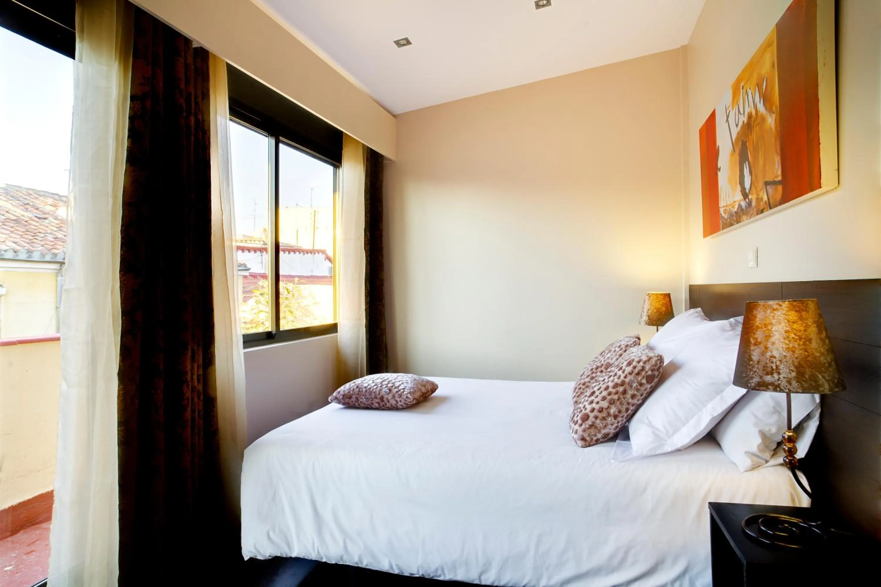 THC Tirso Molina Hostel