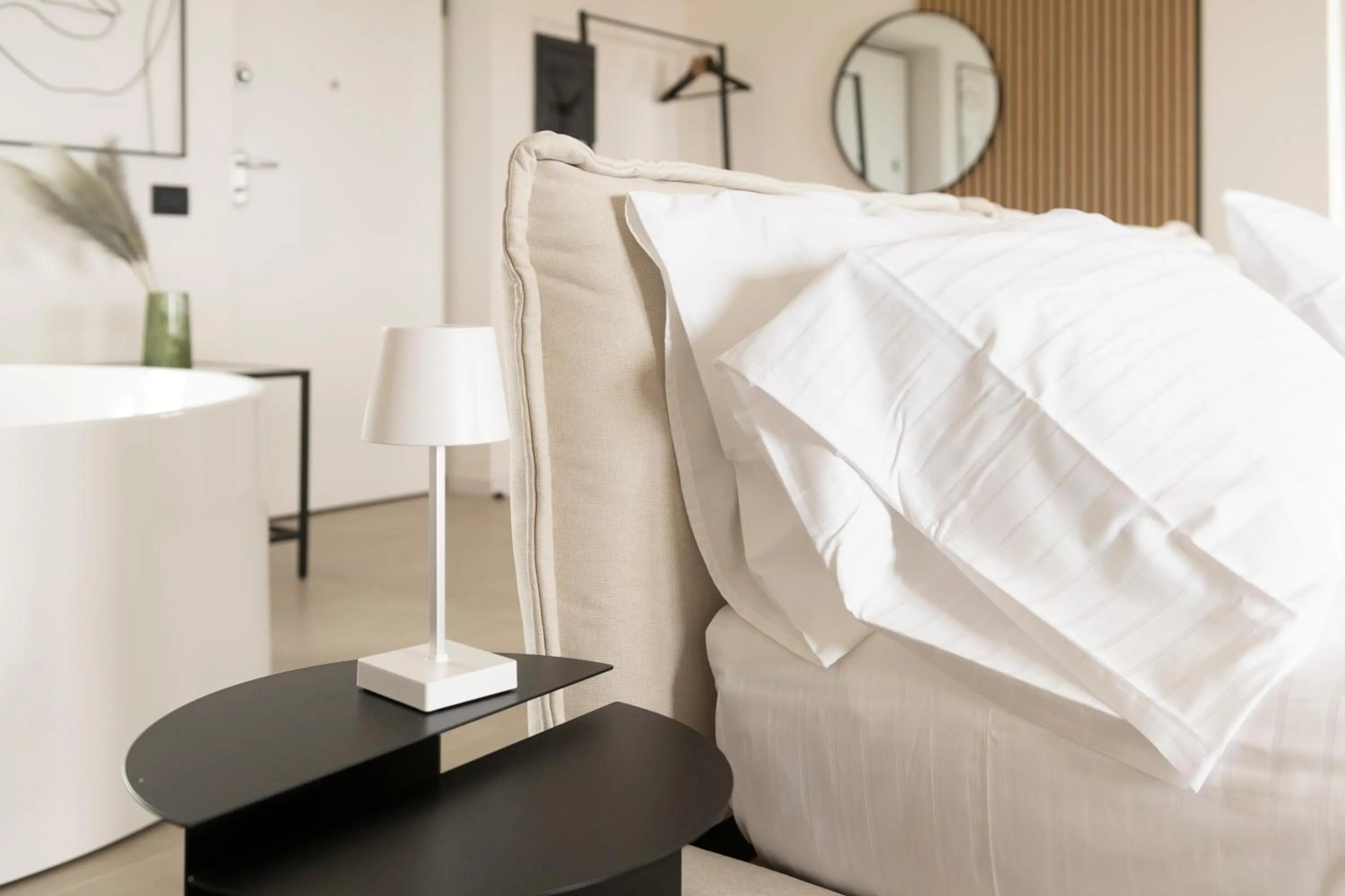 Bedroom, Bed in Villa Catalano