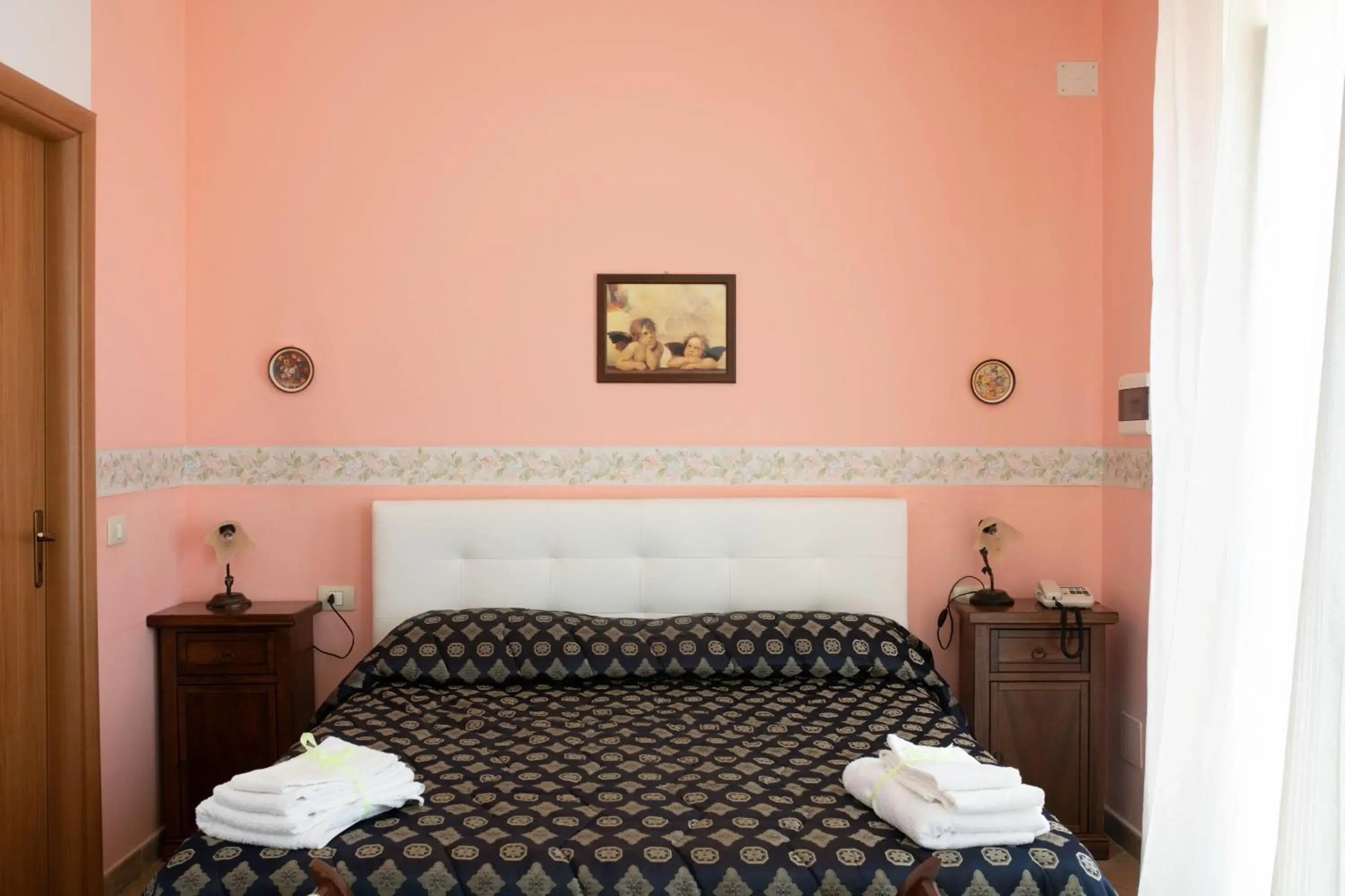 Breakfast, Bed in Villa Catalano Breakfast, Bed in Villa Catalano